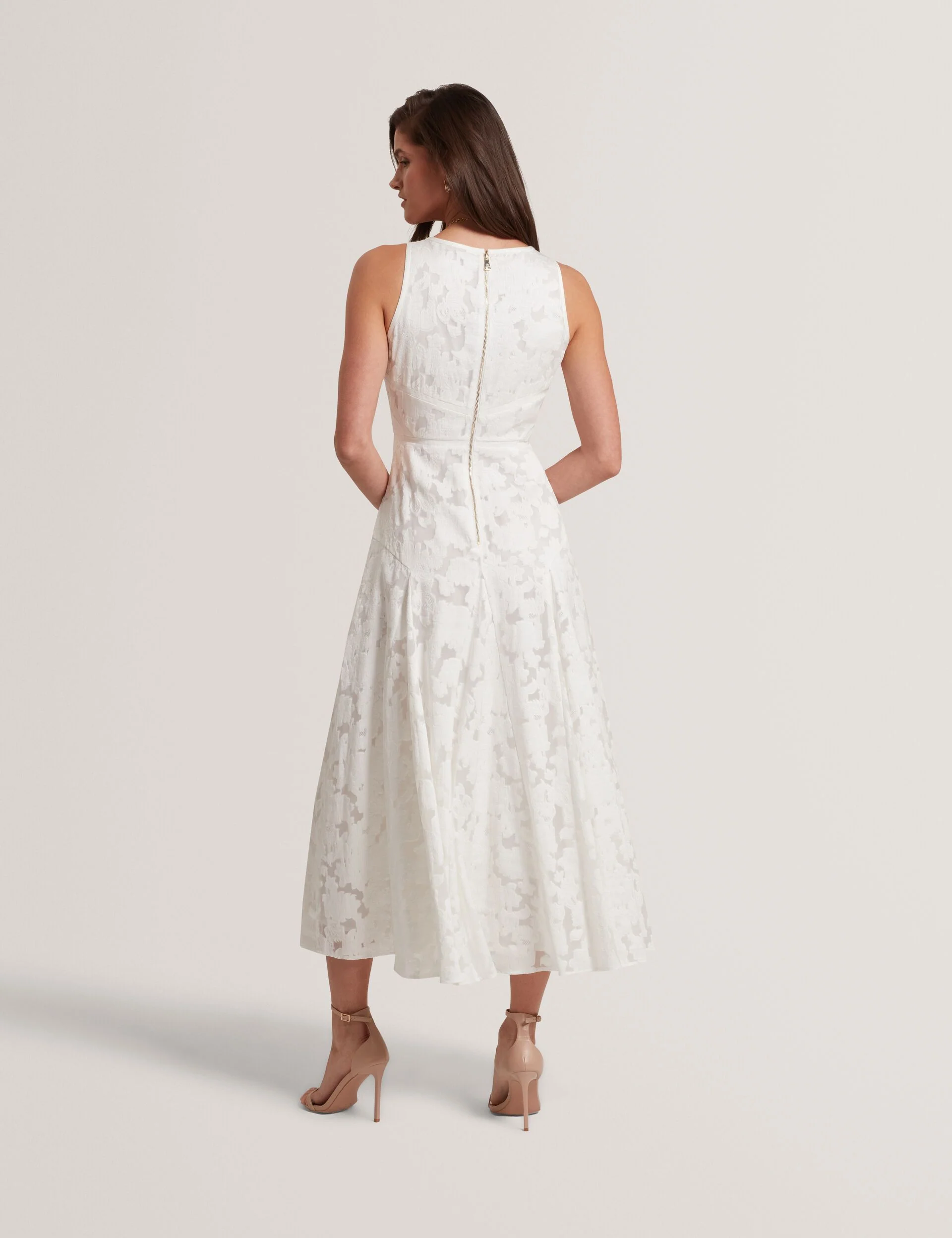 LEESAA | WHITE - Image 5