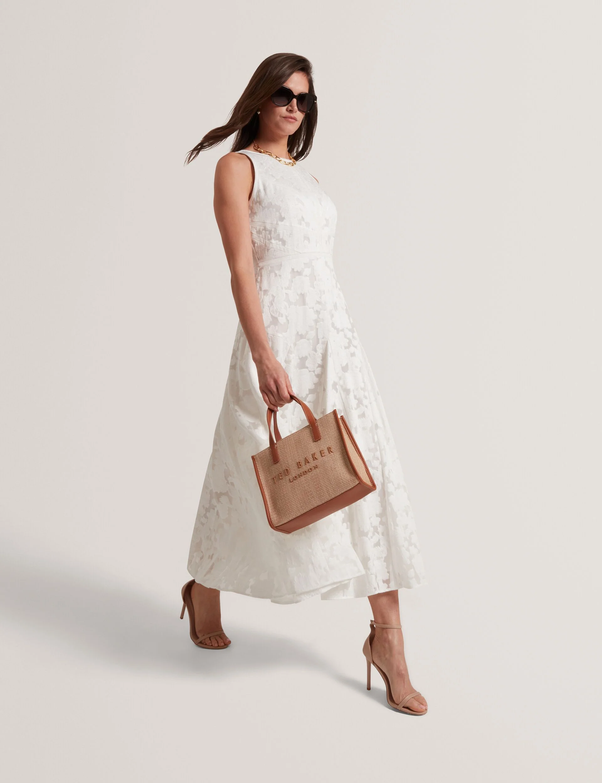 LEESAA | WHITE - Image 6