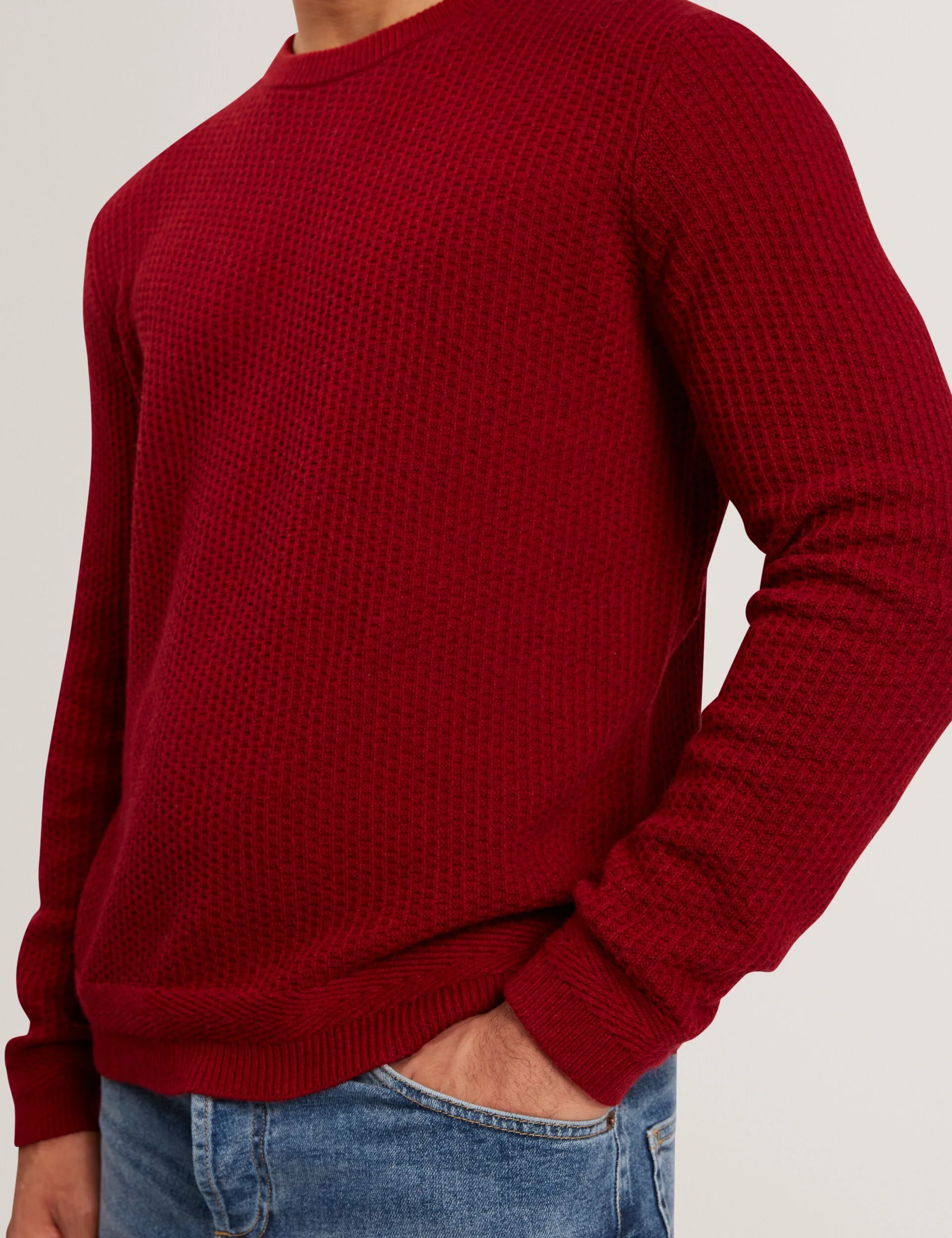 LEOCADI | RED - Image 3