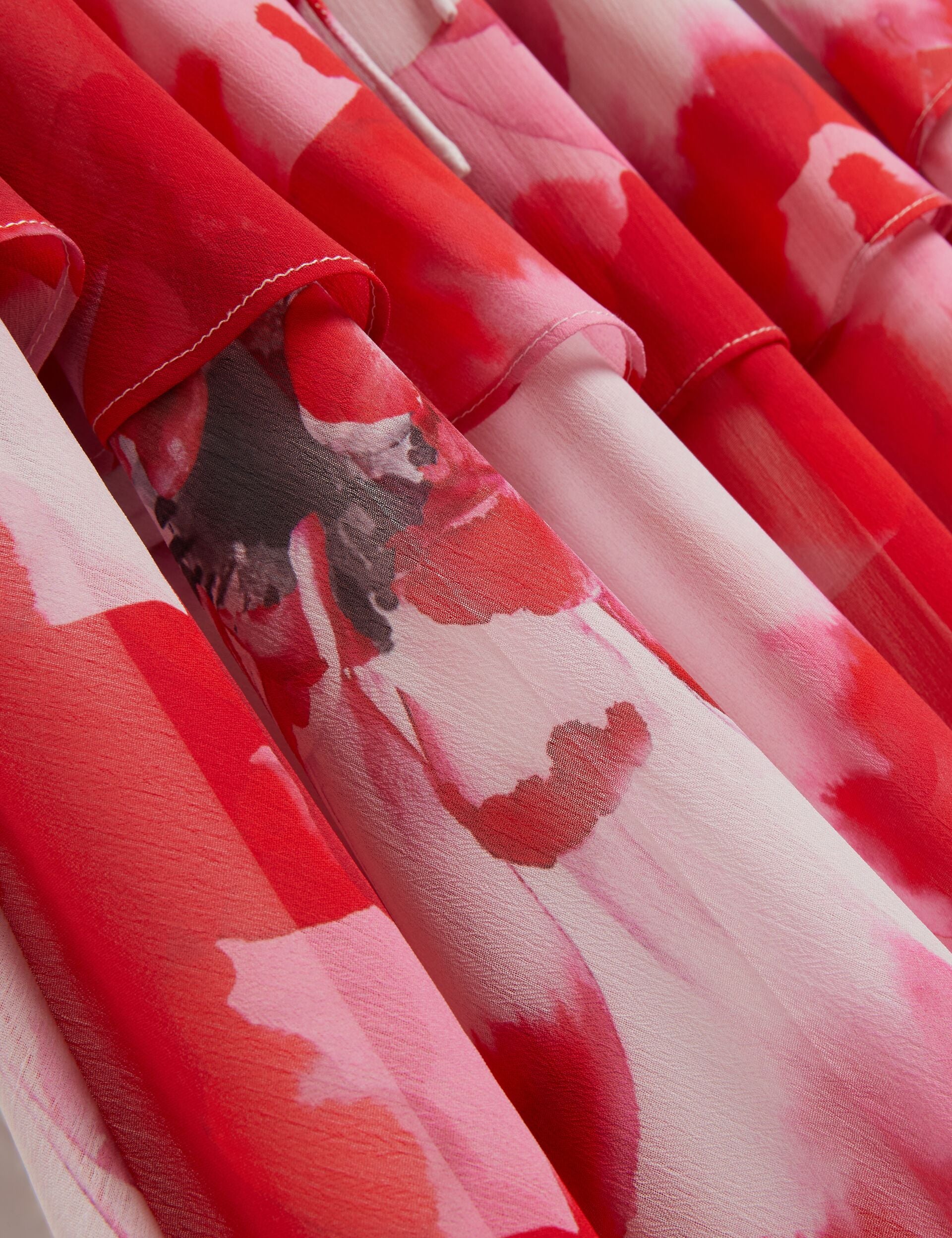LEYNA | RED - Image 3