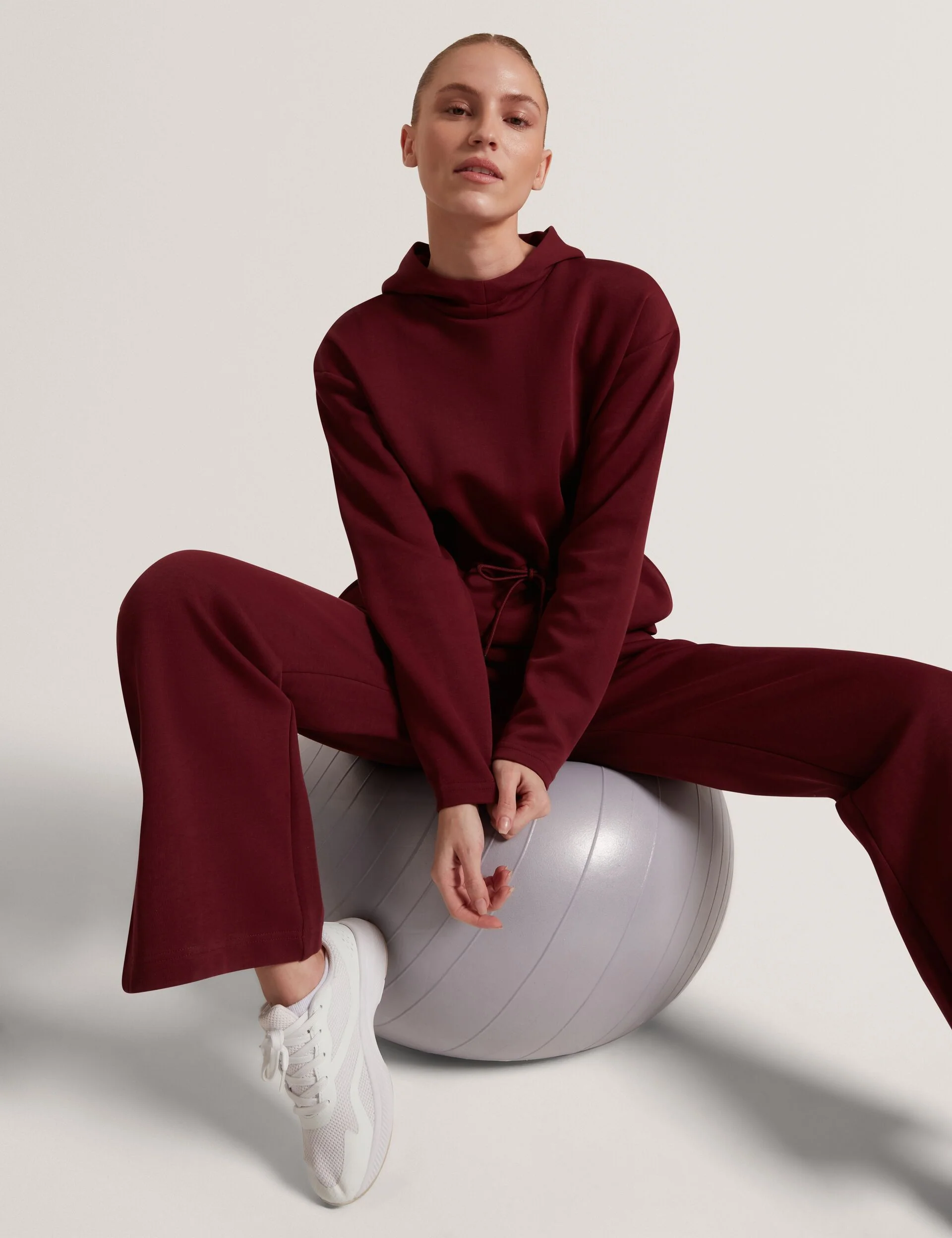 LILY | MAROON