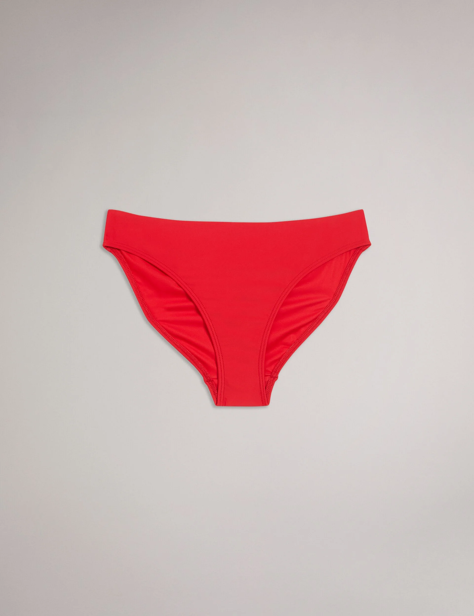 LILYNNN | RED - Image 6