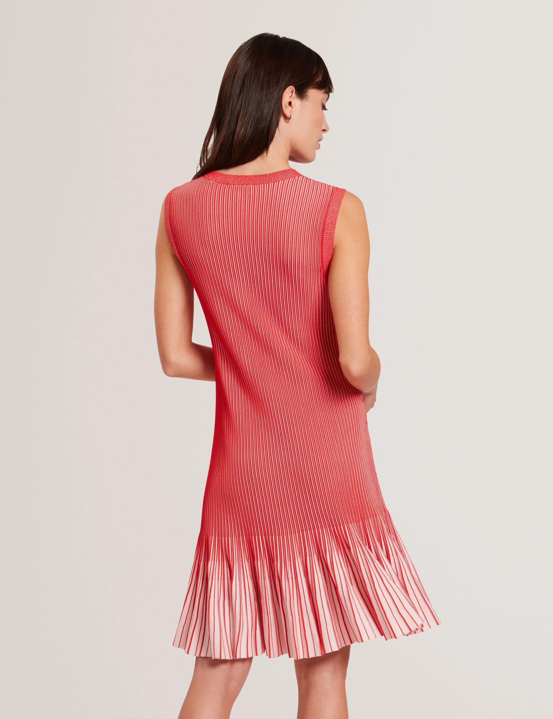 LILYO | RED - Image 5