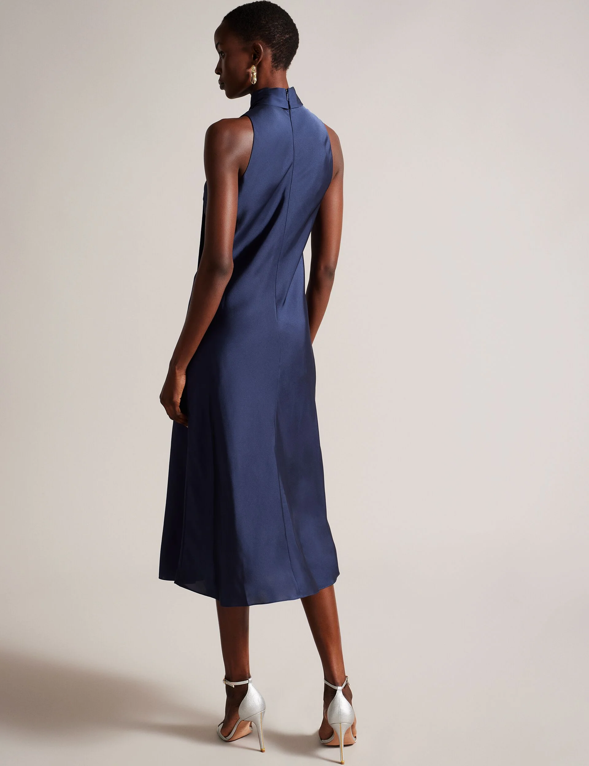 LLAURAA | DARK BLUE - Image 3