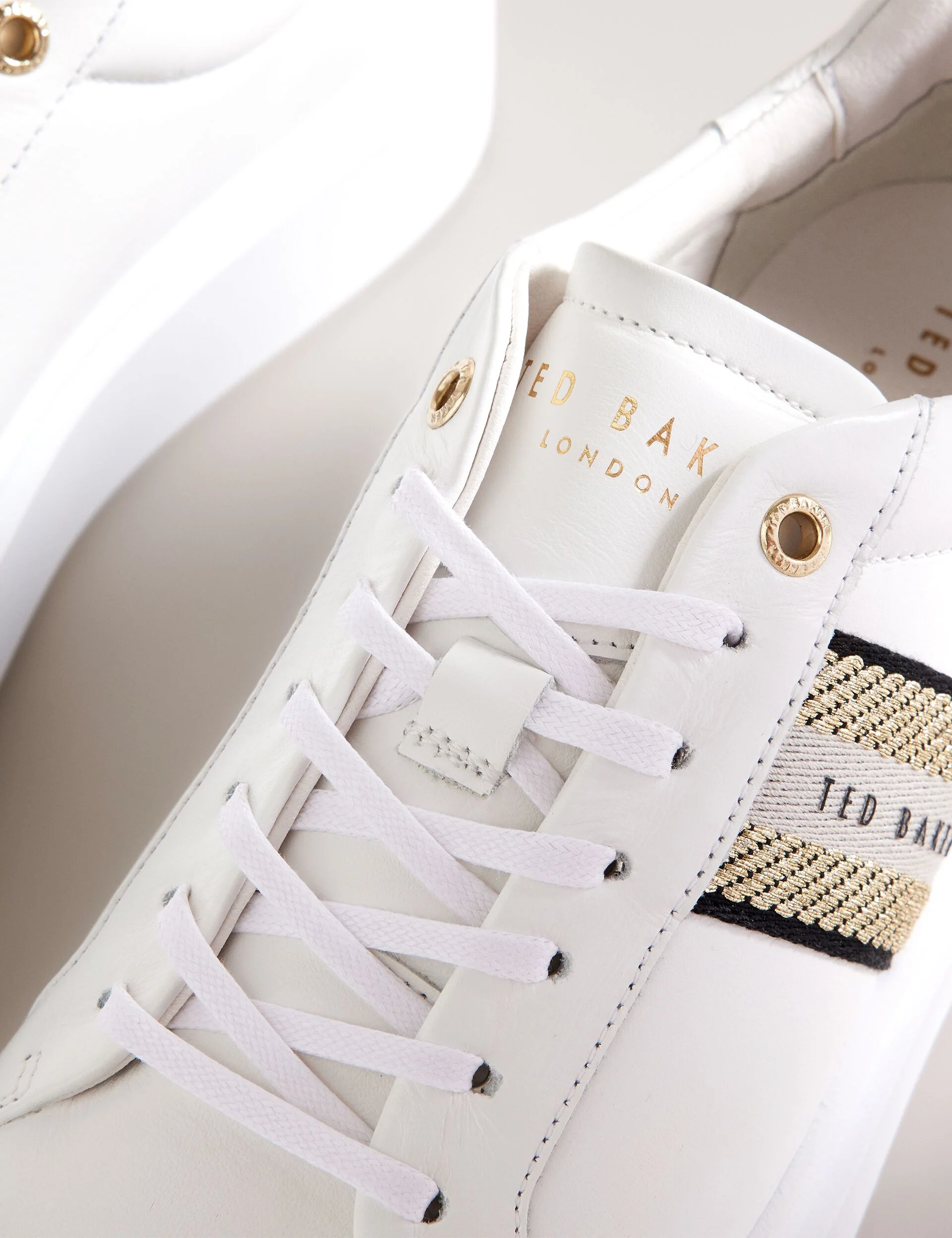 LORNIE | GOLD - Image 4