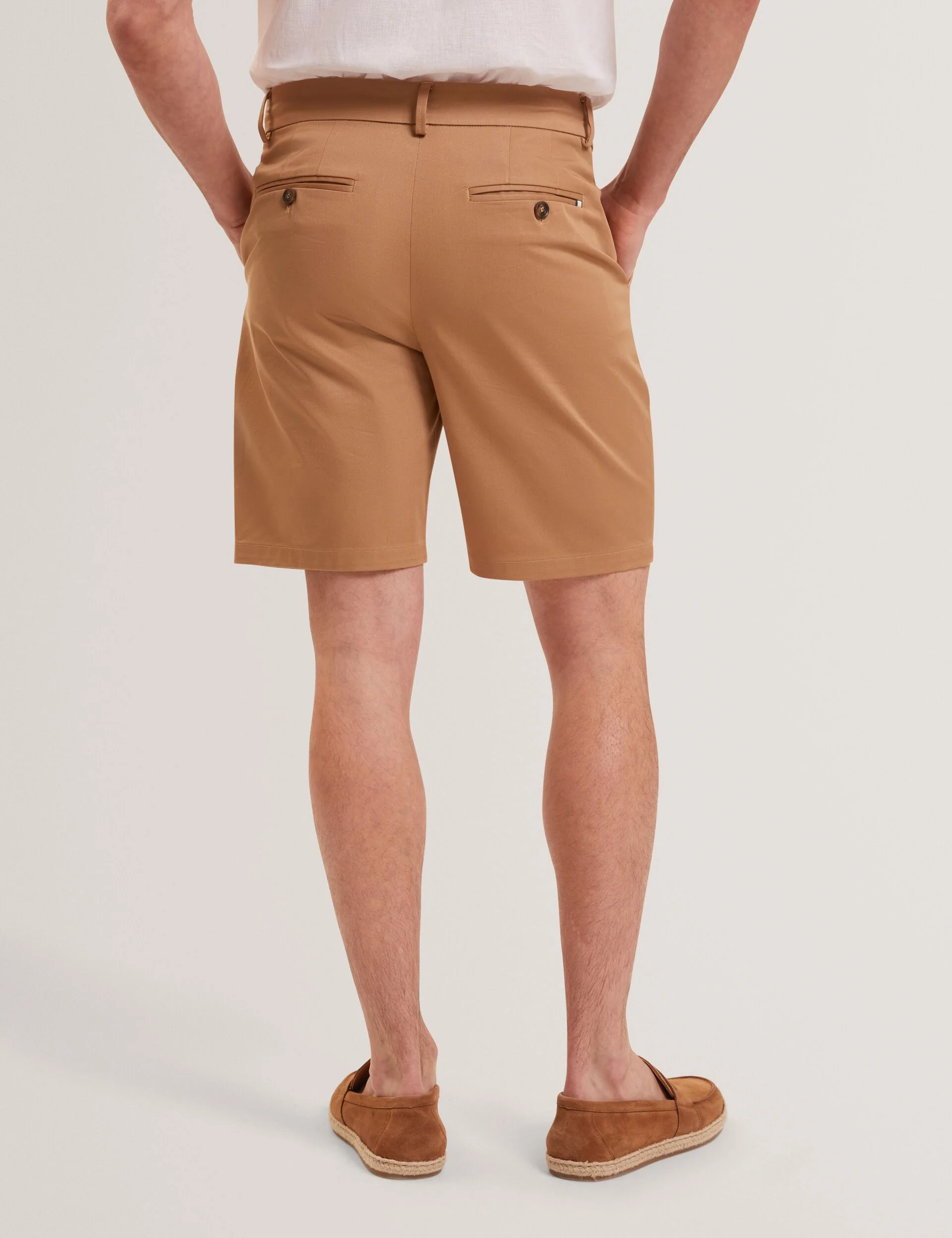 LOWETON | TAN - Image 5