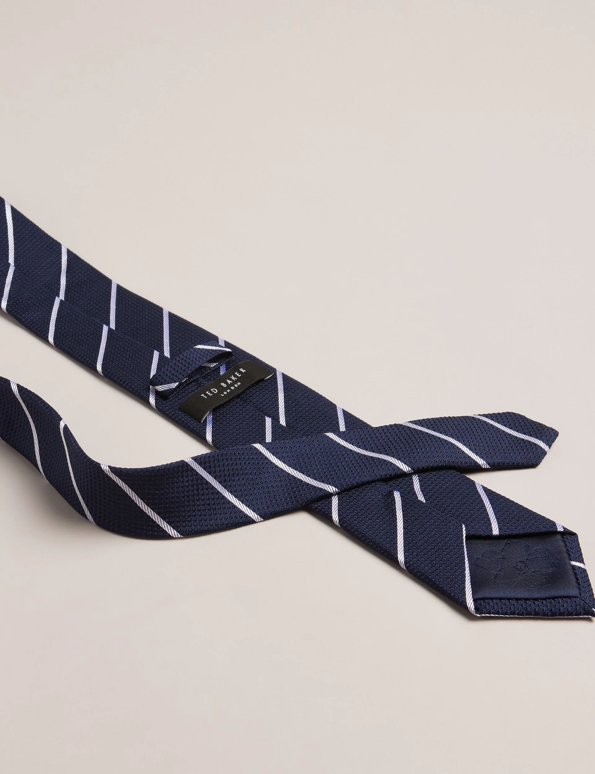 LUCIIO | NAVY - Image 4