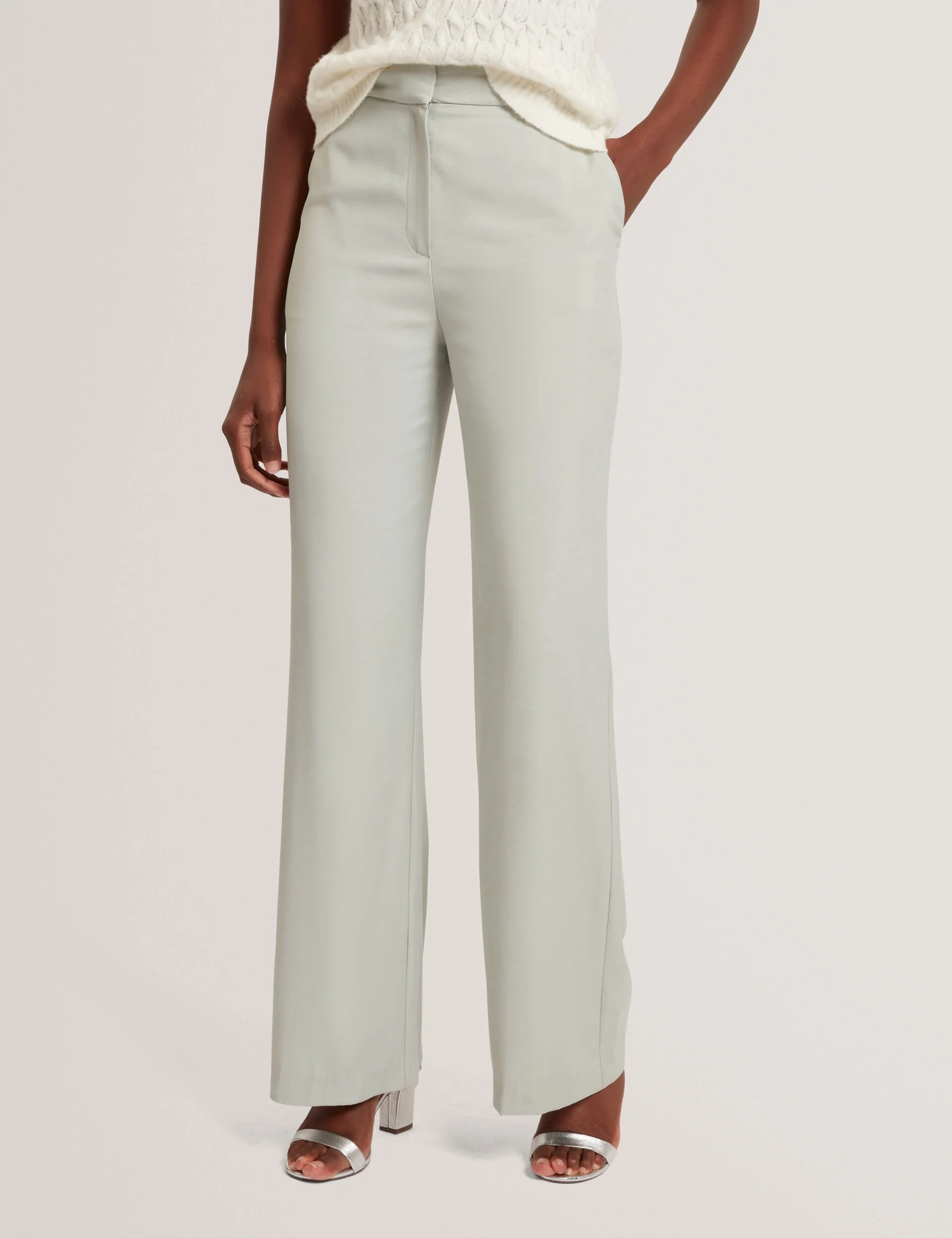 LUTTE | LIGHT GREY - Image 2