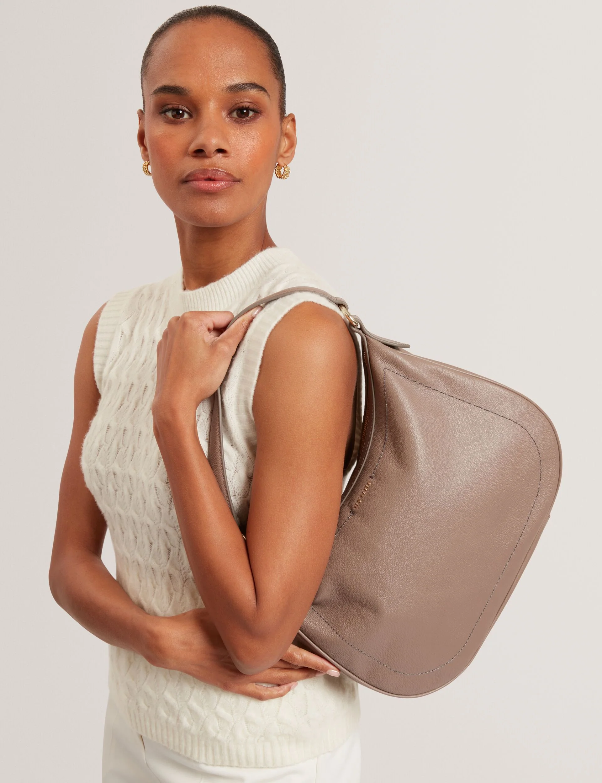 LYSHIA | TAUPE - Image 2