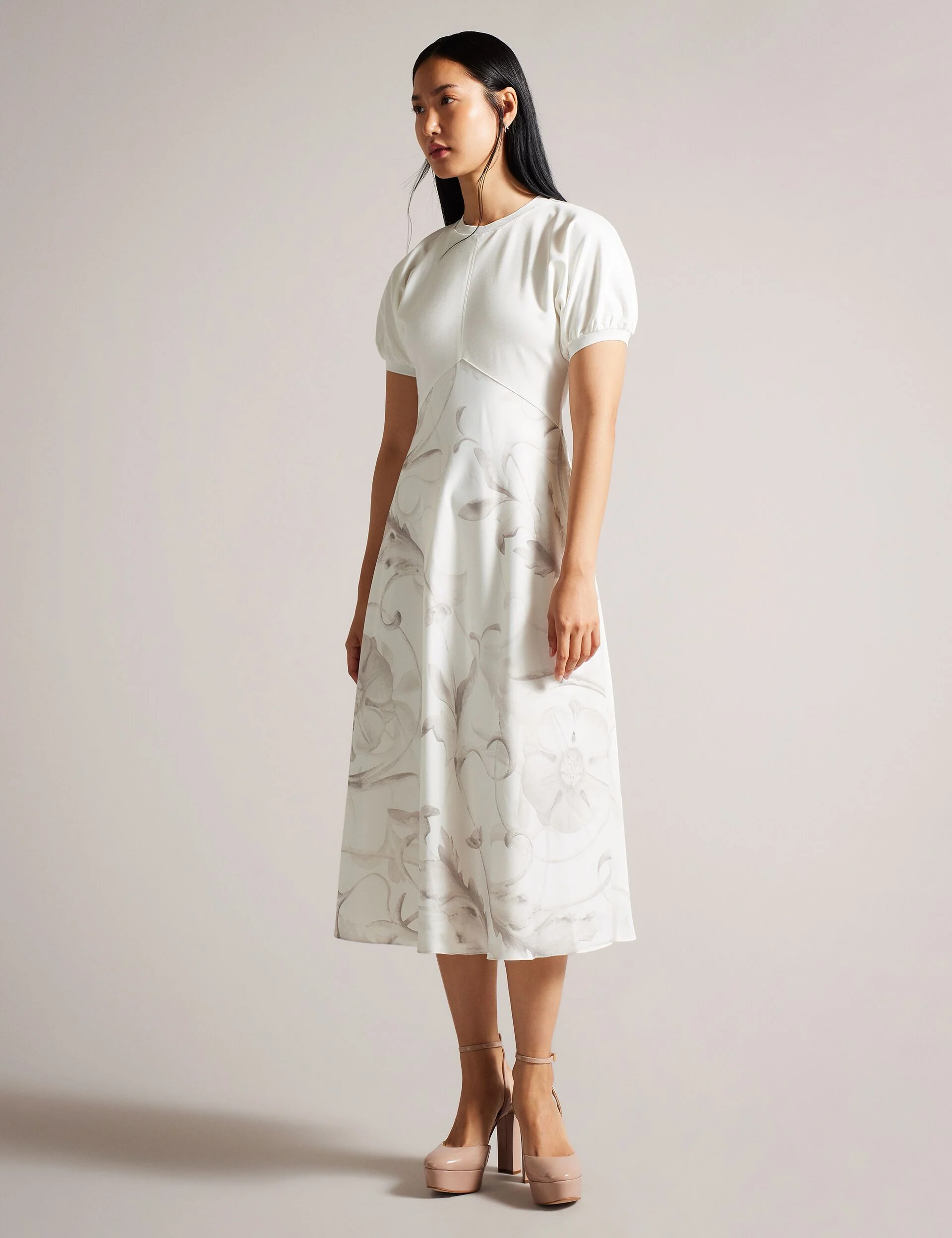 MAGYLEE | IVORY
