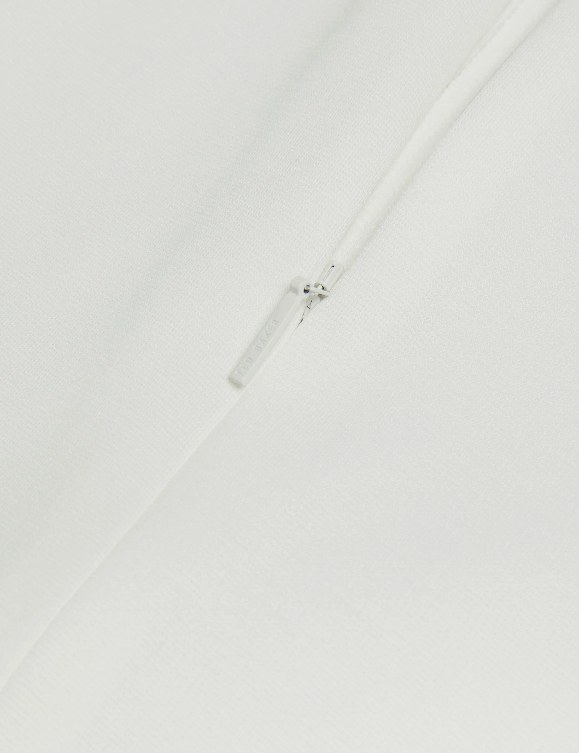 MAGYLEE | IVORY - Image 3