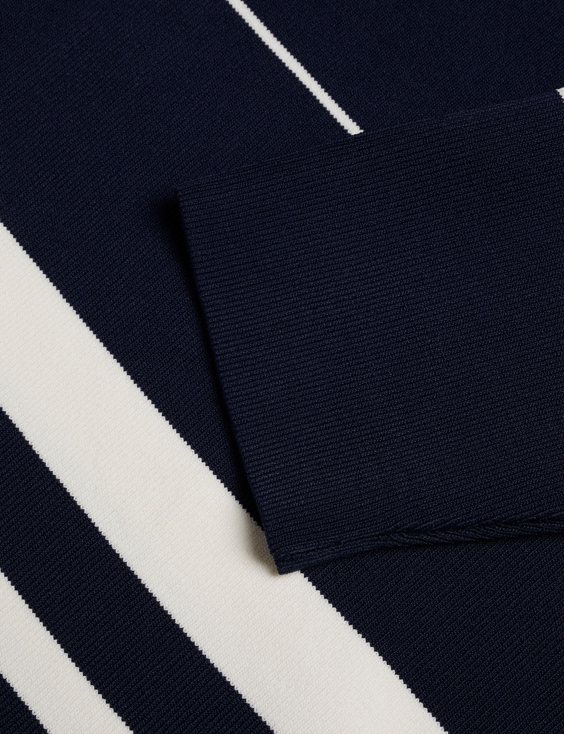 MAKARIN | NAVY - Image 7