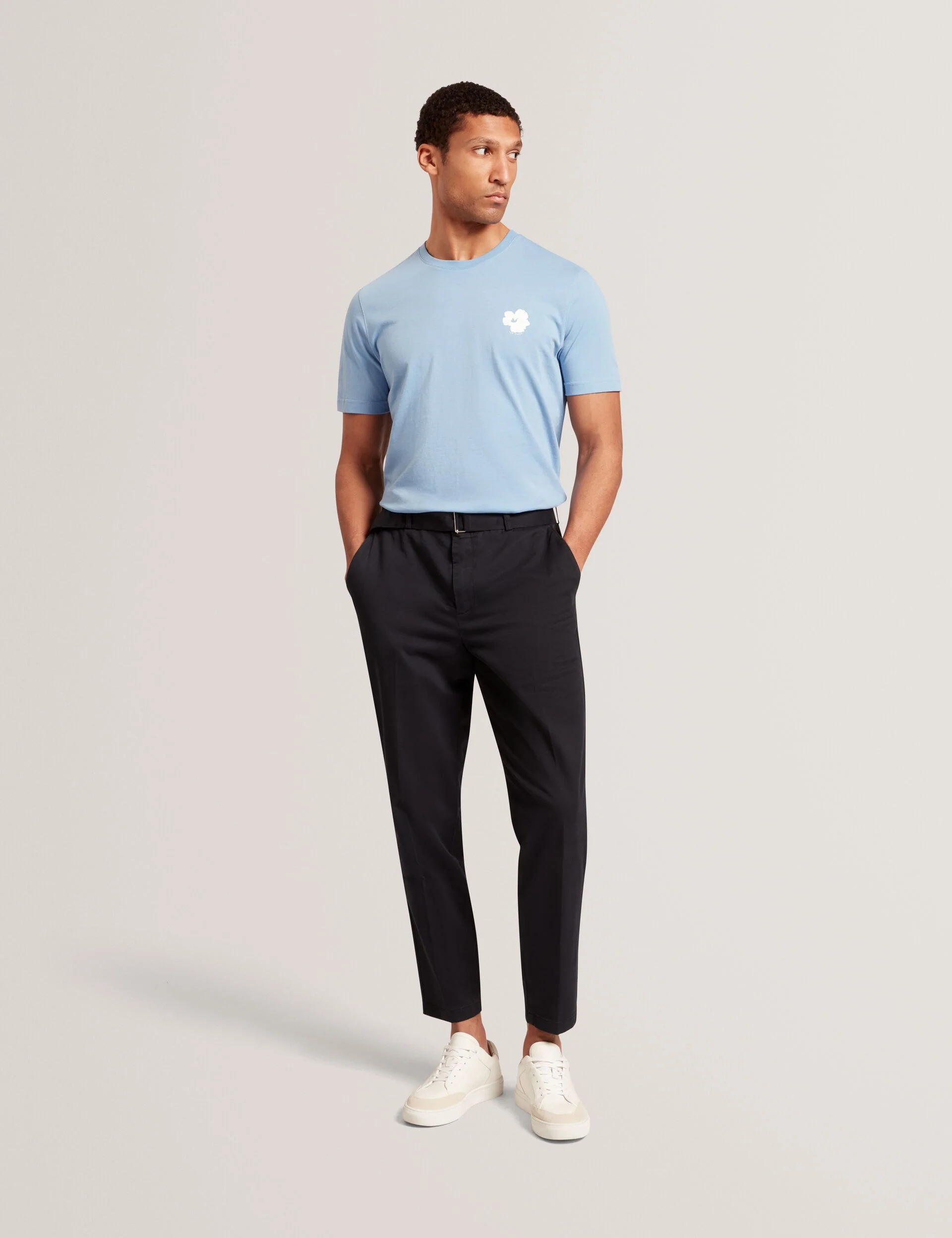 MANRIC | LIGHT BLUE - Image 2