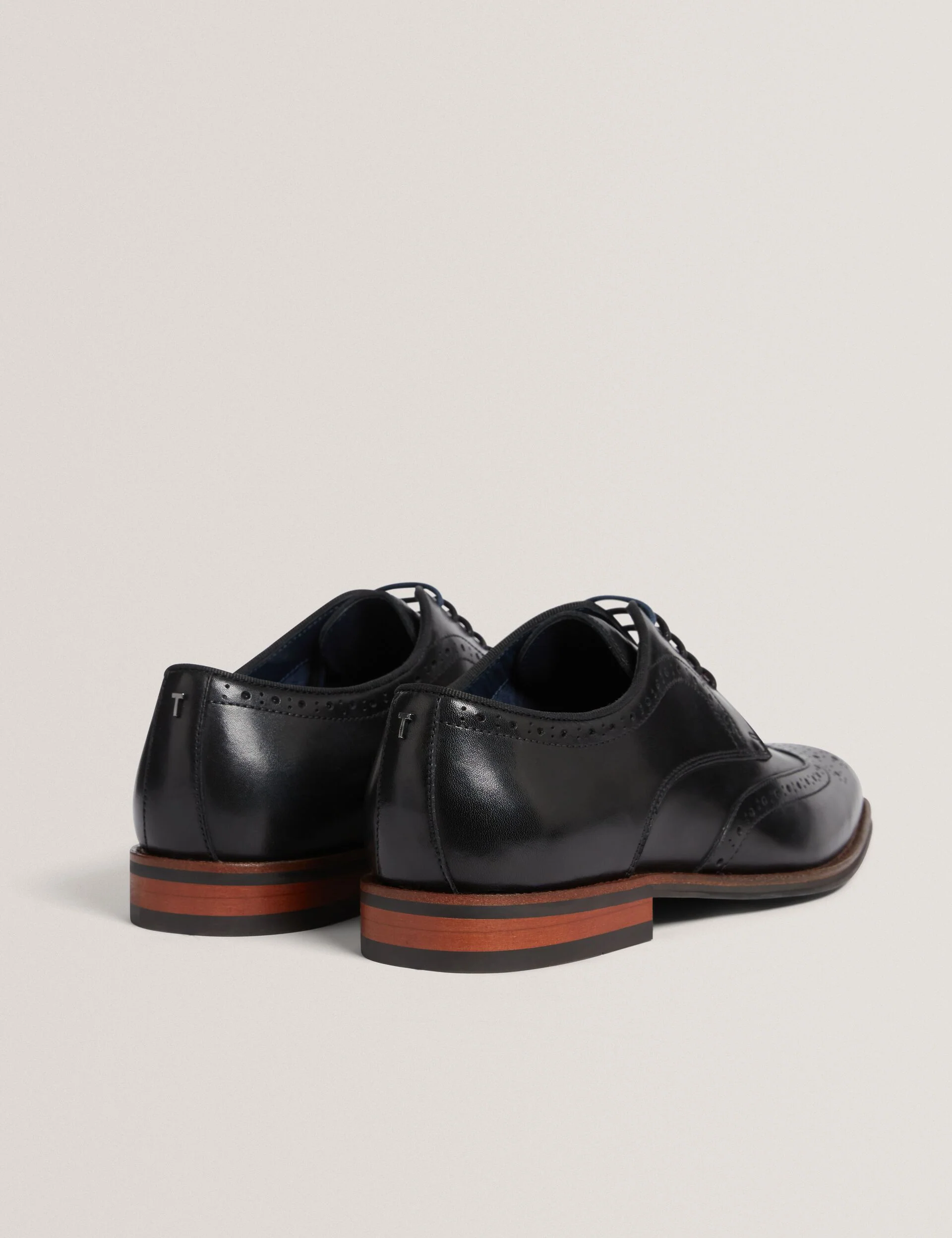 MARKUSE | BLACK - Image 4