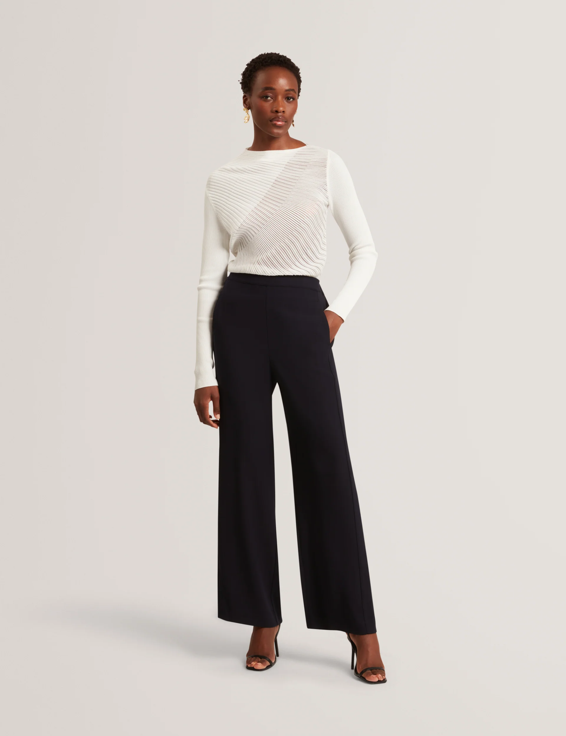 MELANAA | NAVY - Image 7