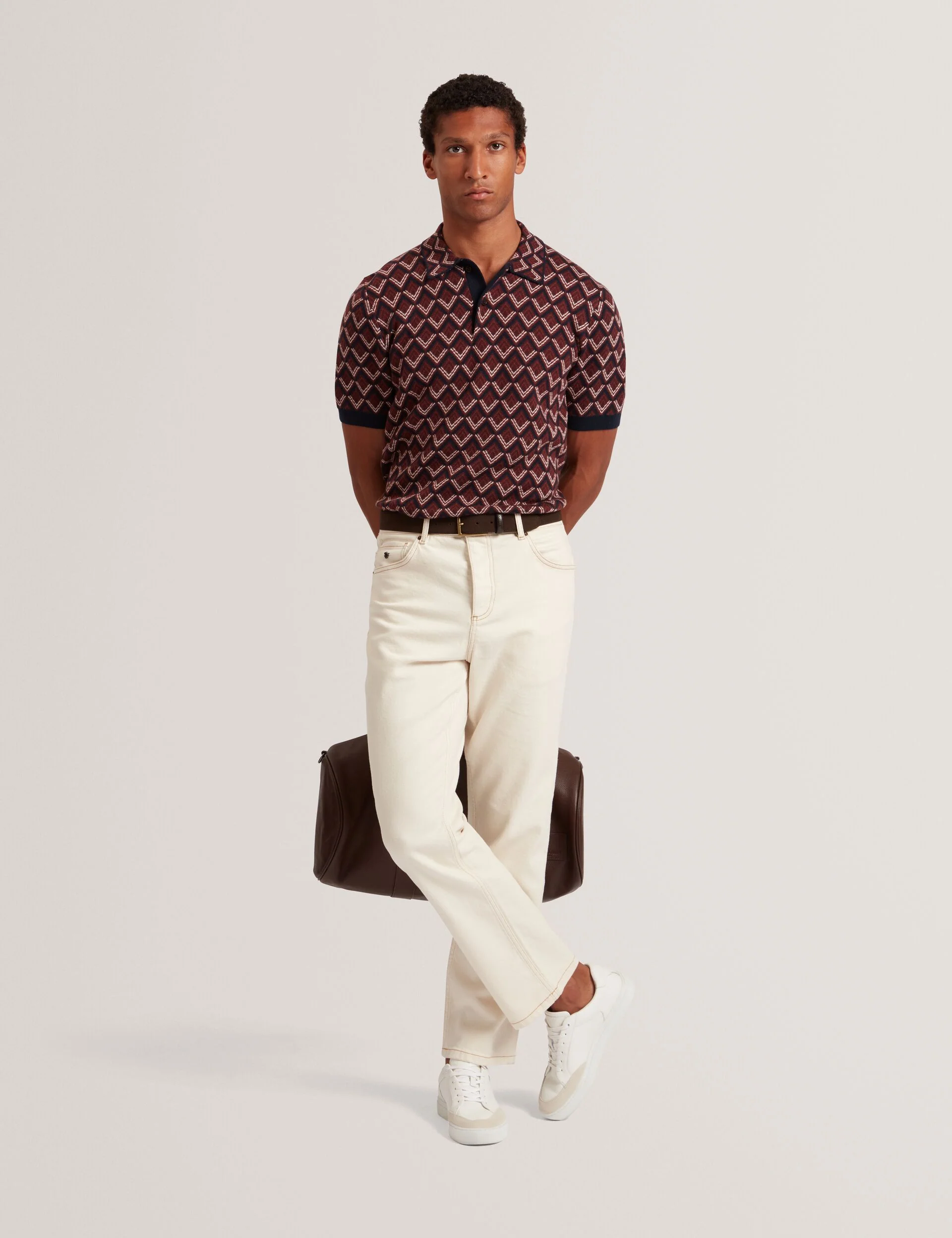 MELVVIN | MAROON - Image 2