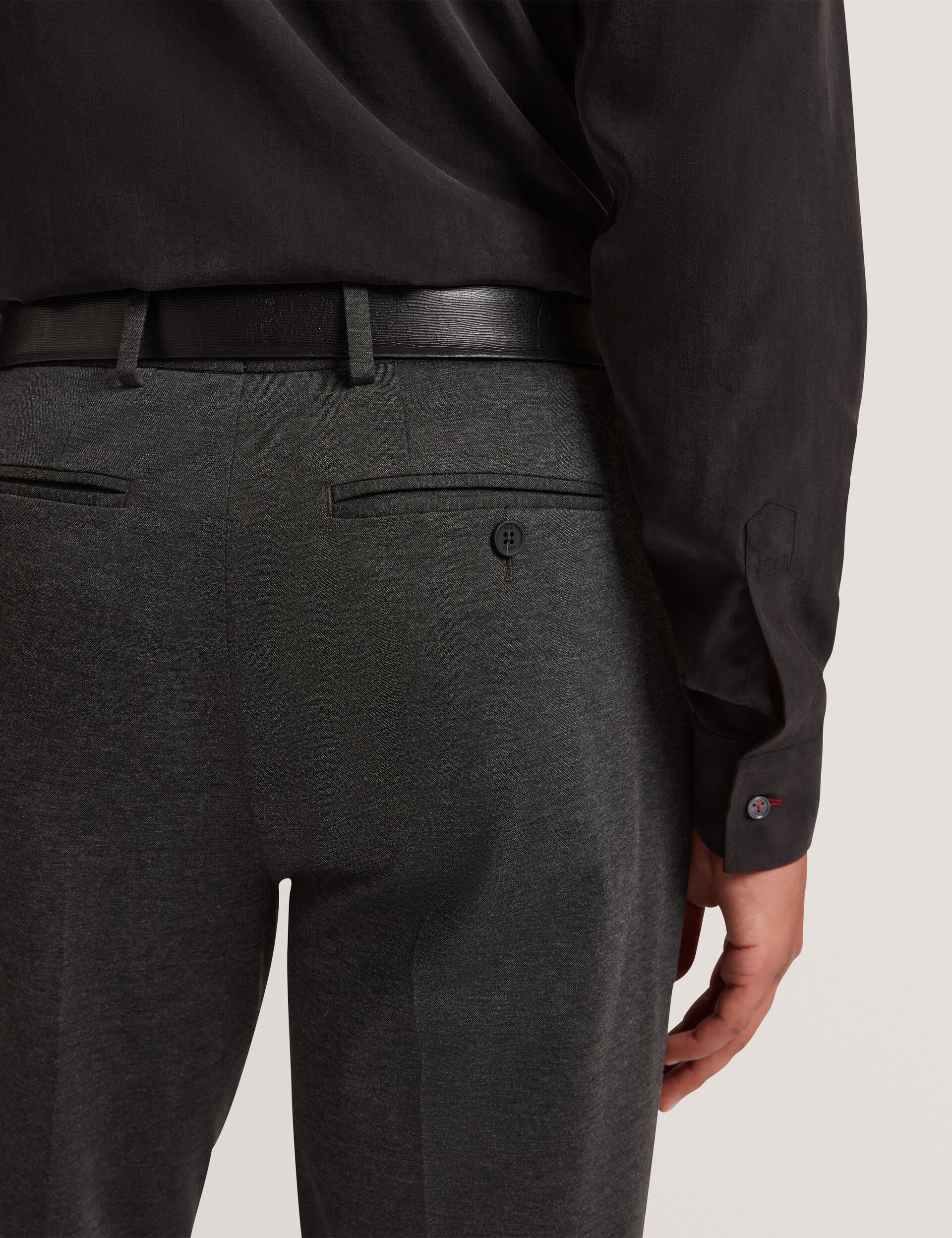 MERICKT | DARK GREY - Image 4