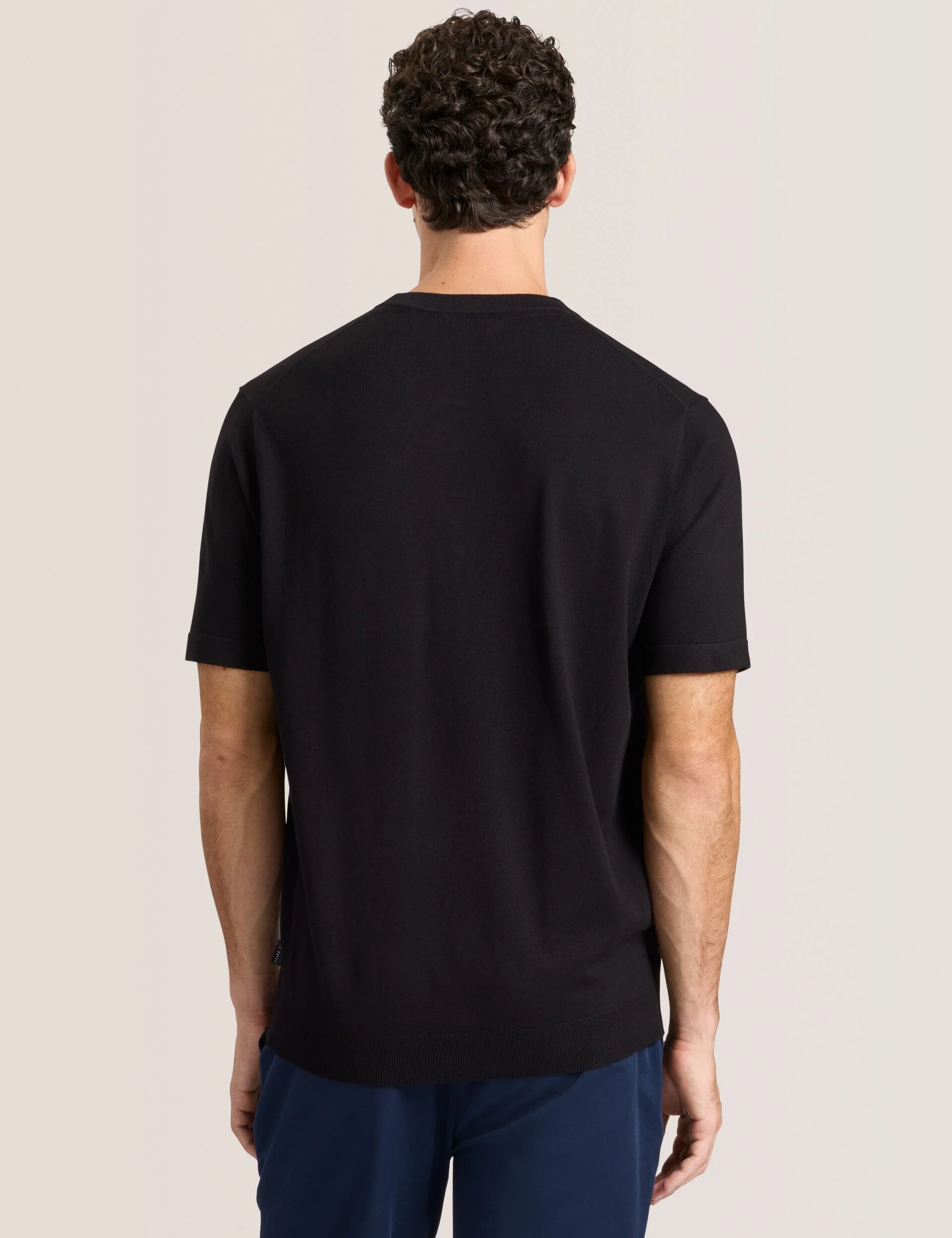 MODERN VISCOSE BLEND CREW | BLACK - Image 4