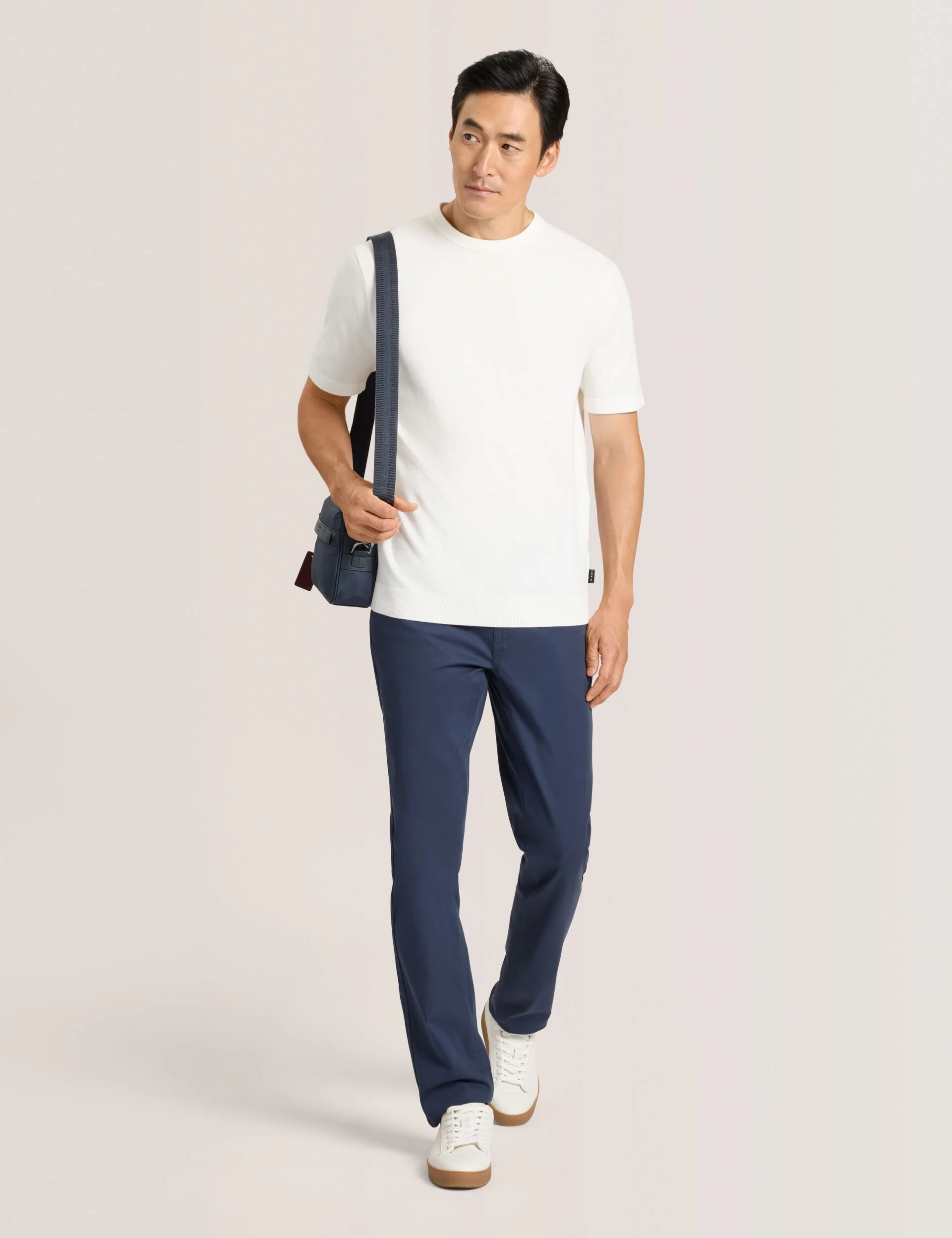 MODERN VISCOSE BLEND CREW | WHITE - Image 2