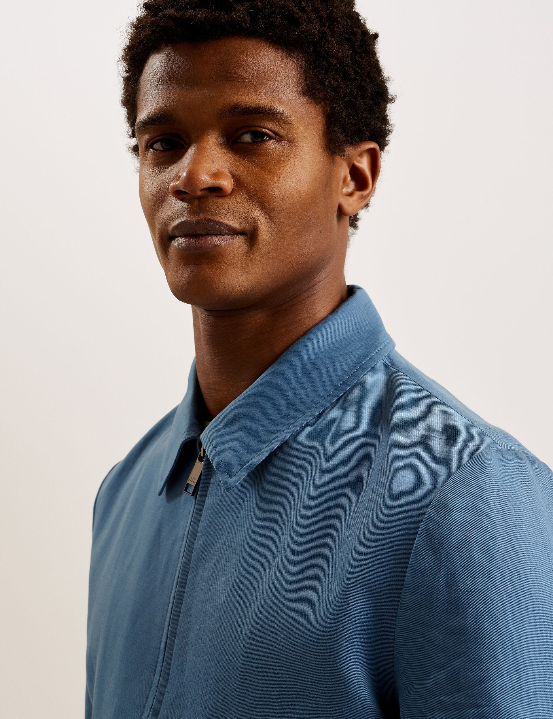 MUSTERS | MID BLUE - Image 5