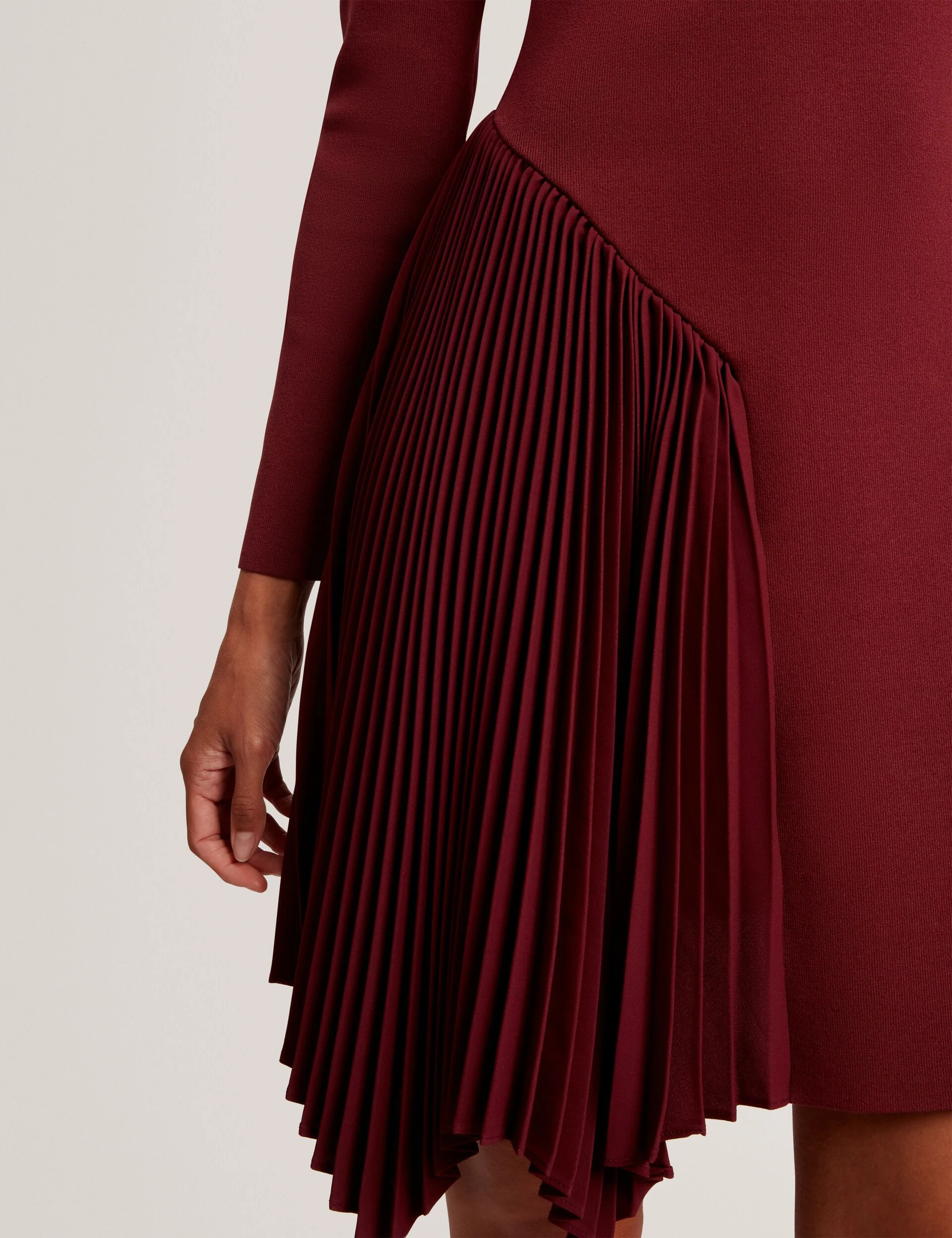 NALREE | MAROON - Image 4