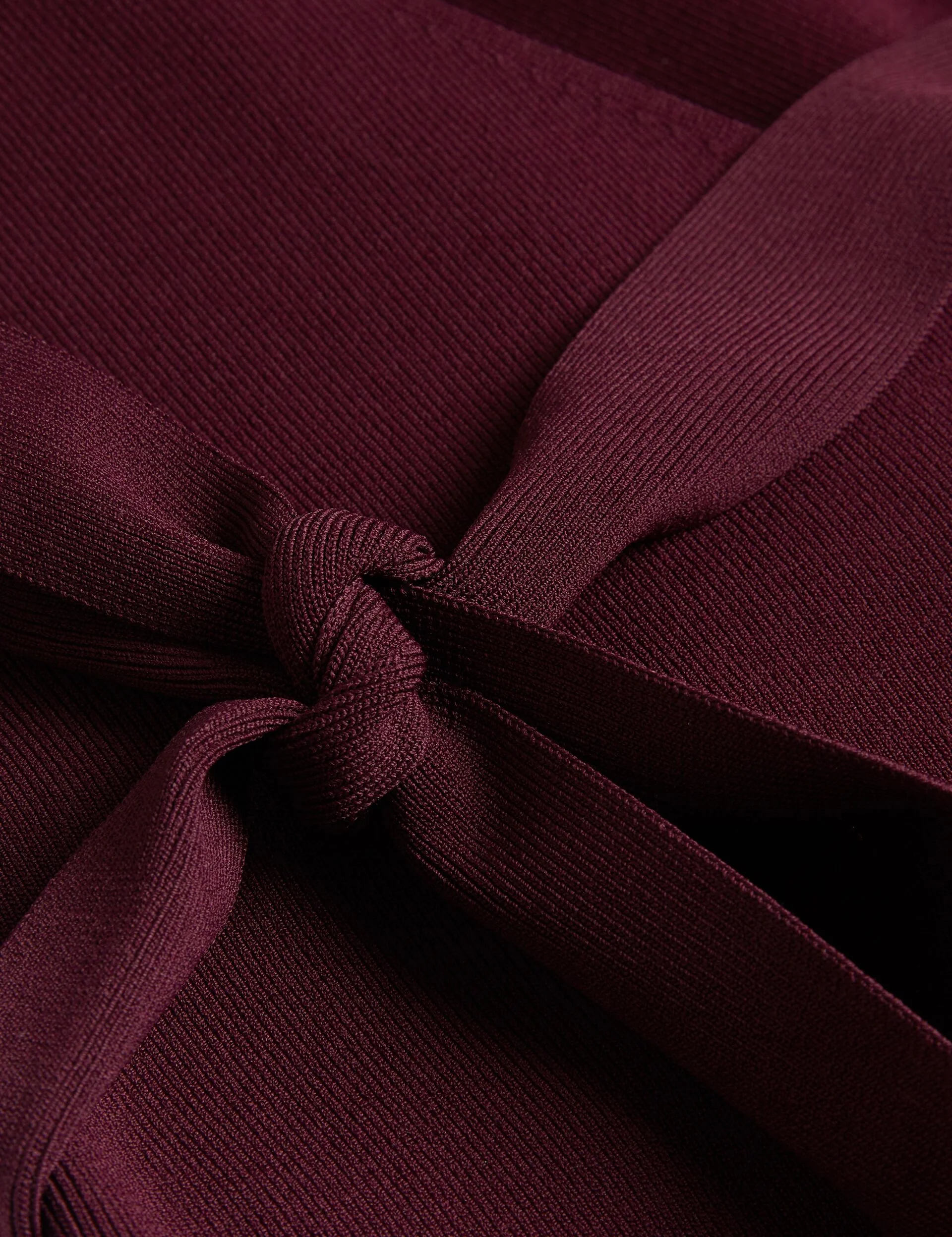 NAYOMEE | DARK RED - Image 3