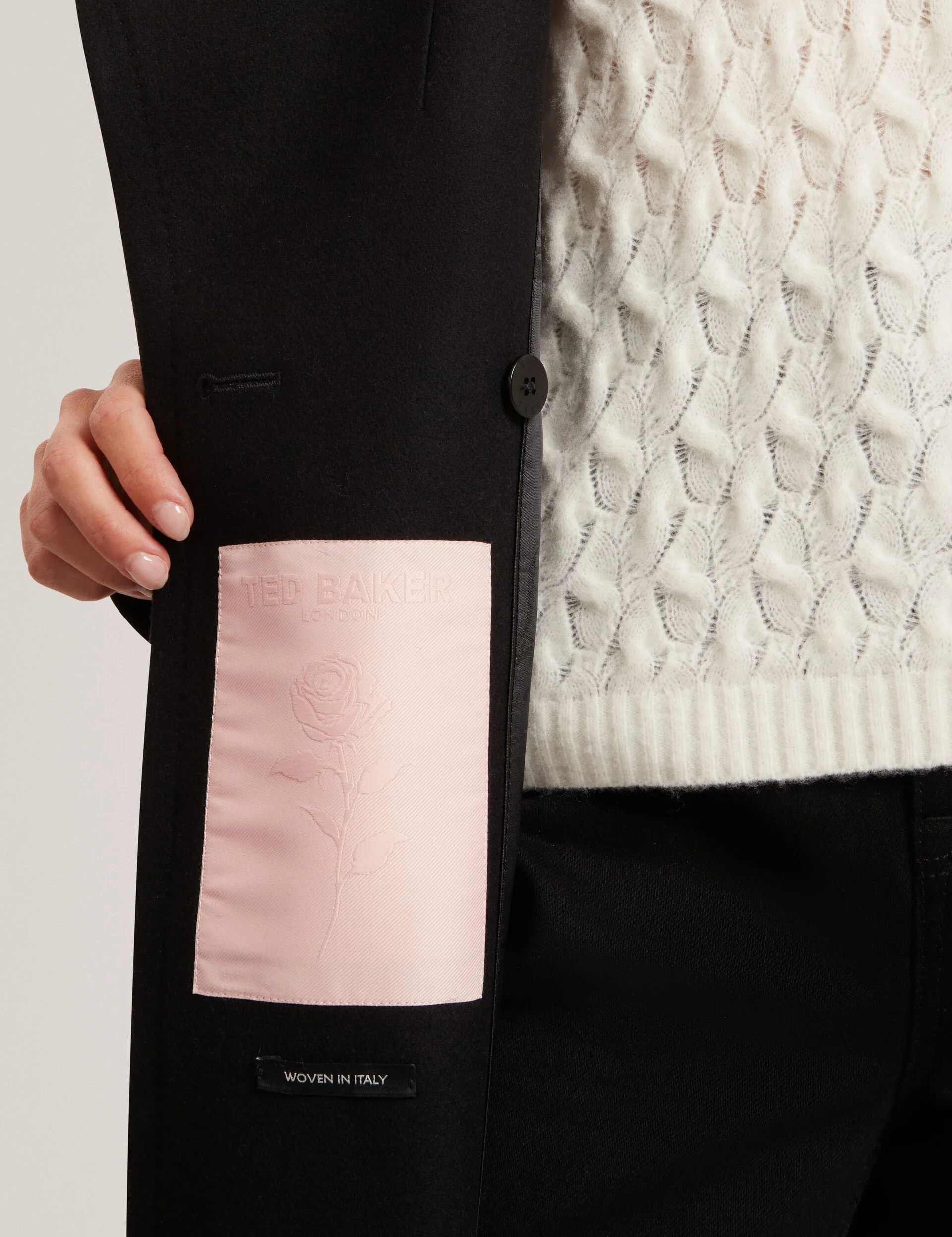 ROSE | BLACK - Image 6