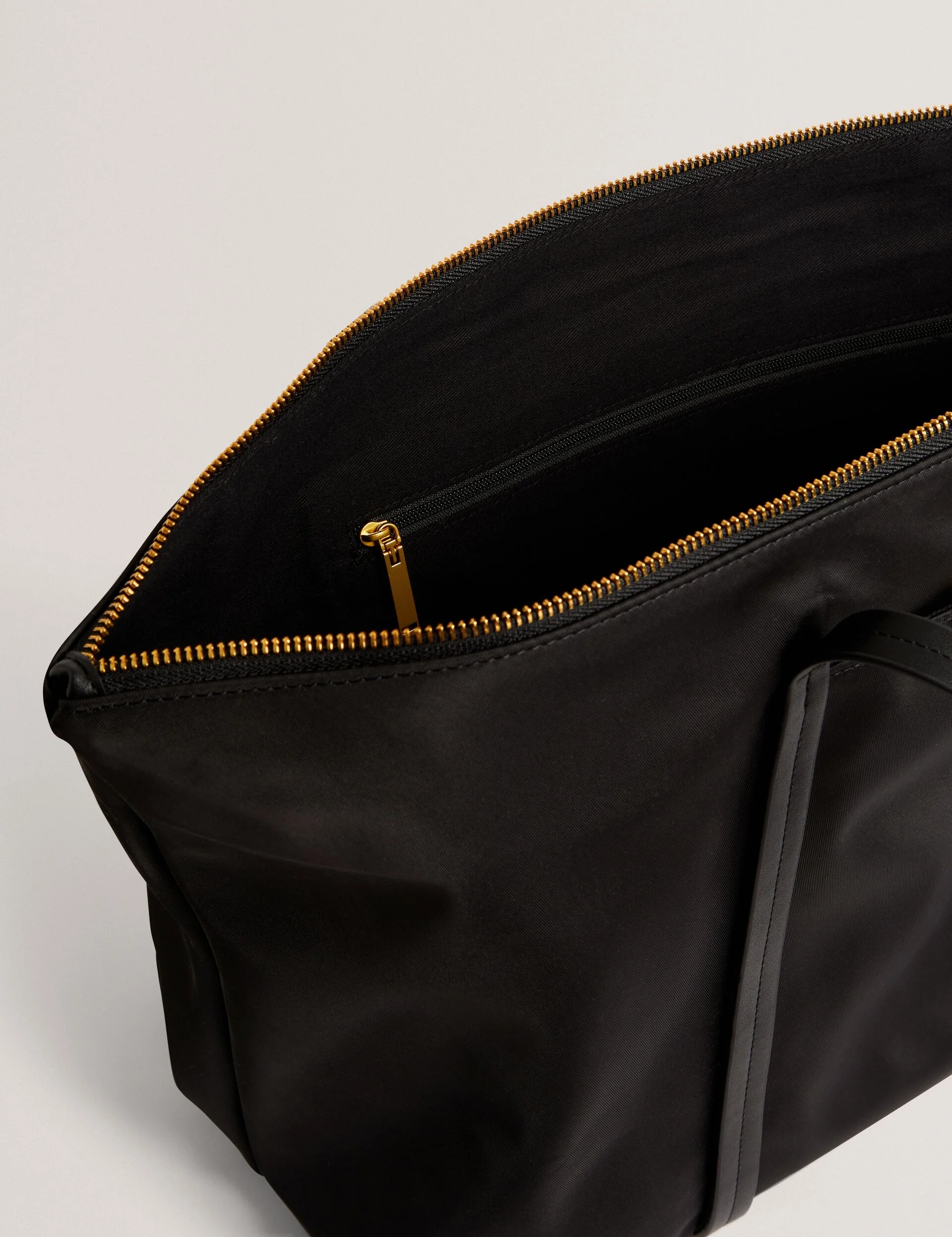 NYCOLE | BLACK - Image 5