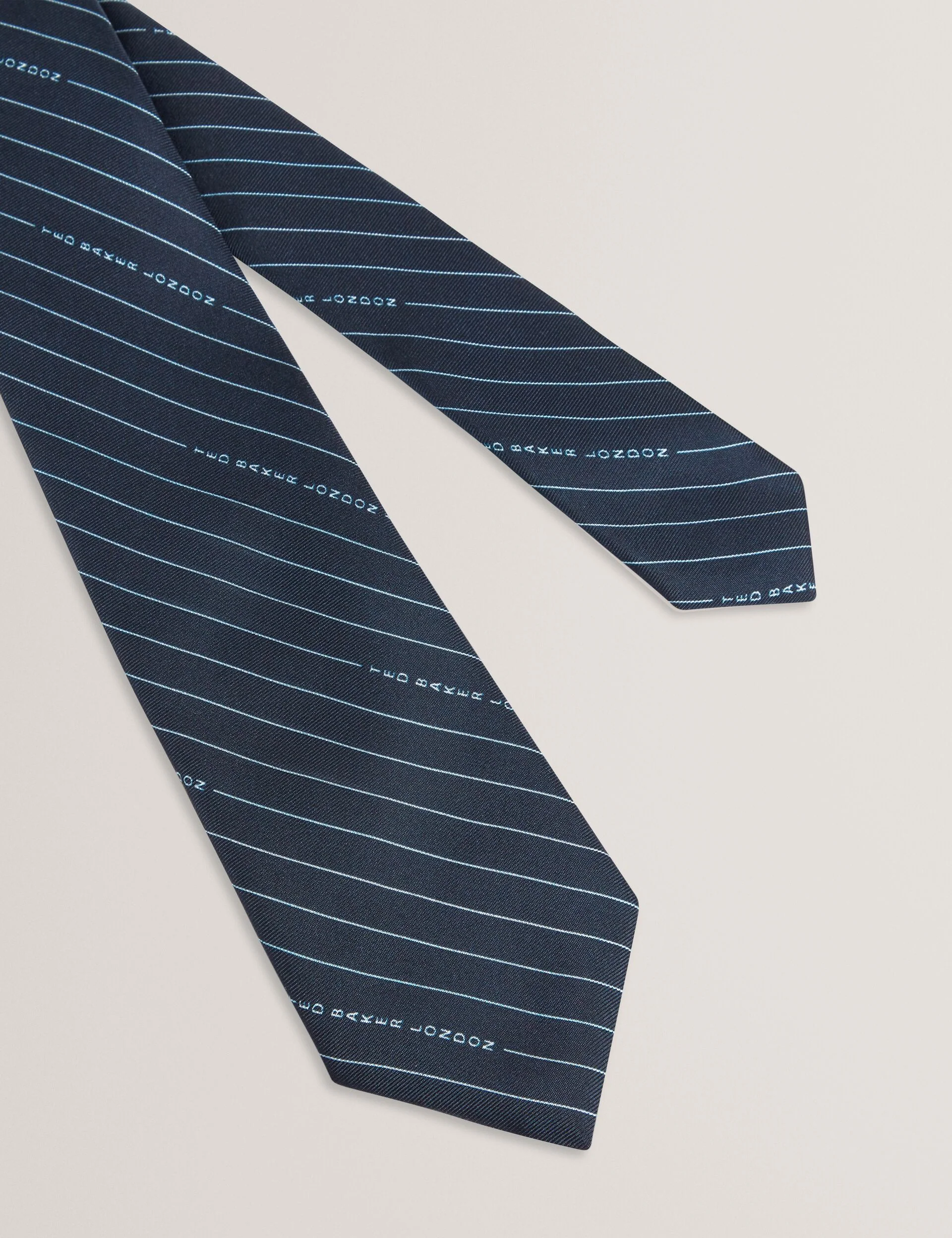 OCTAVIO | NAVY - Image 3