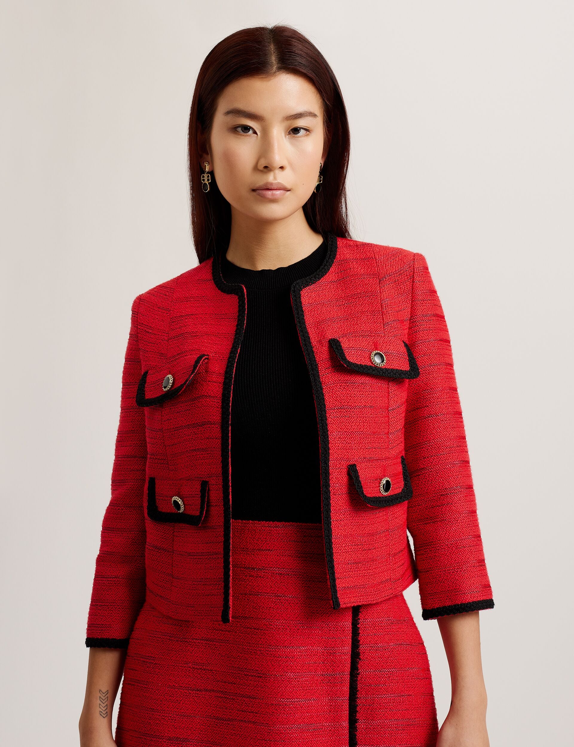 OLIVAN | RED