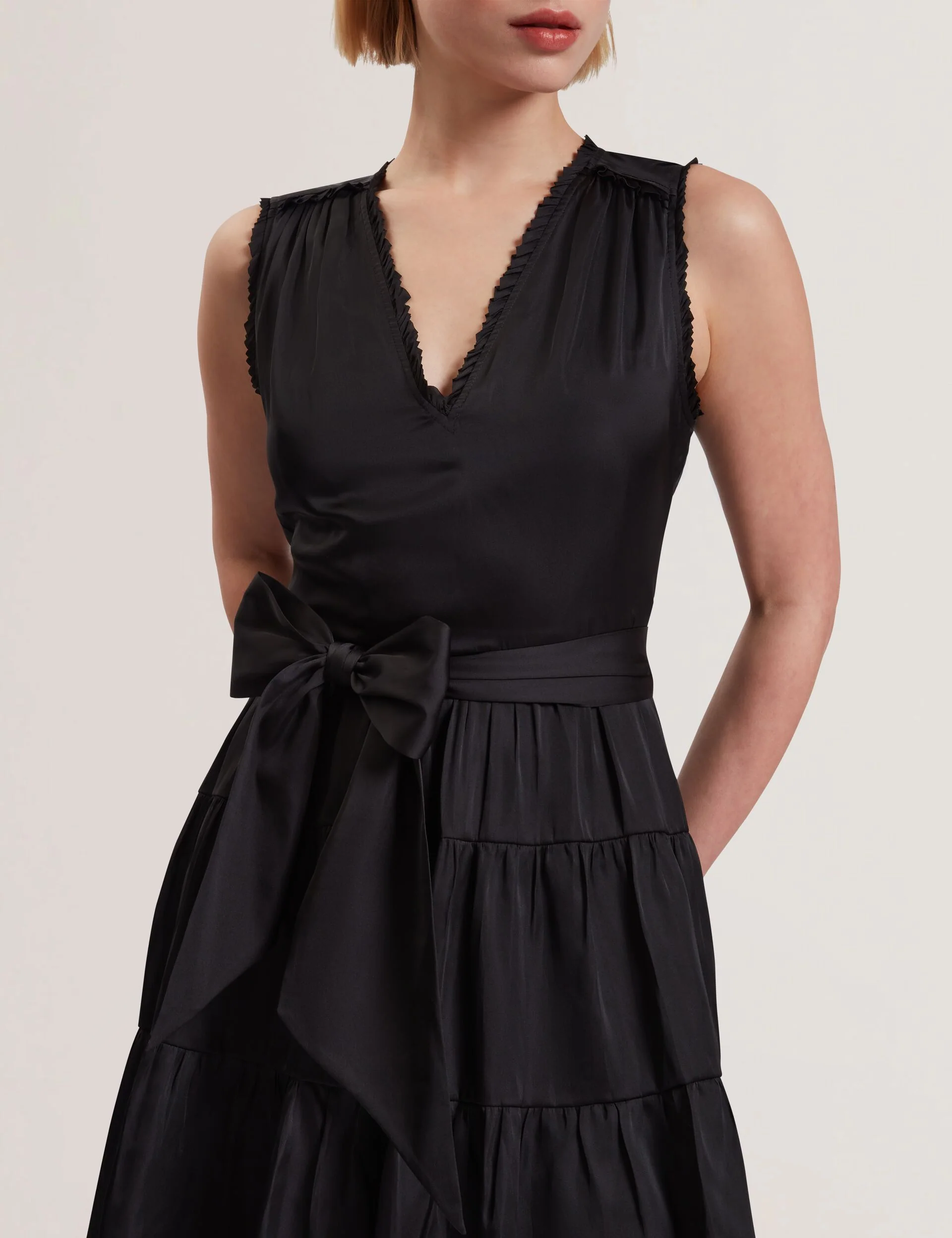 OTIANA | BLACK - Image 3