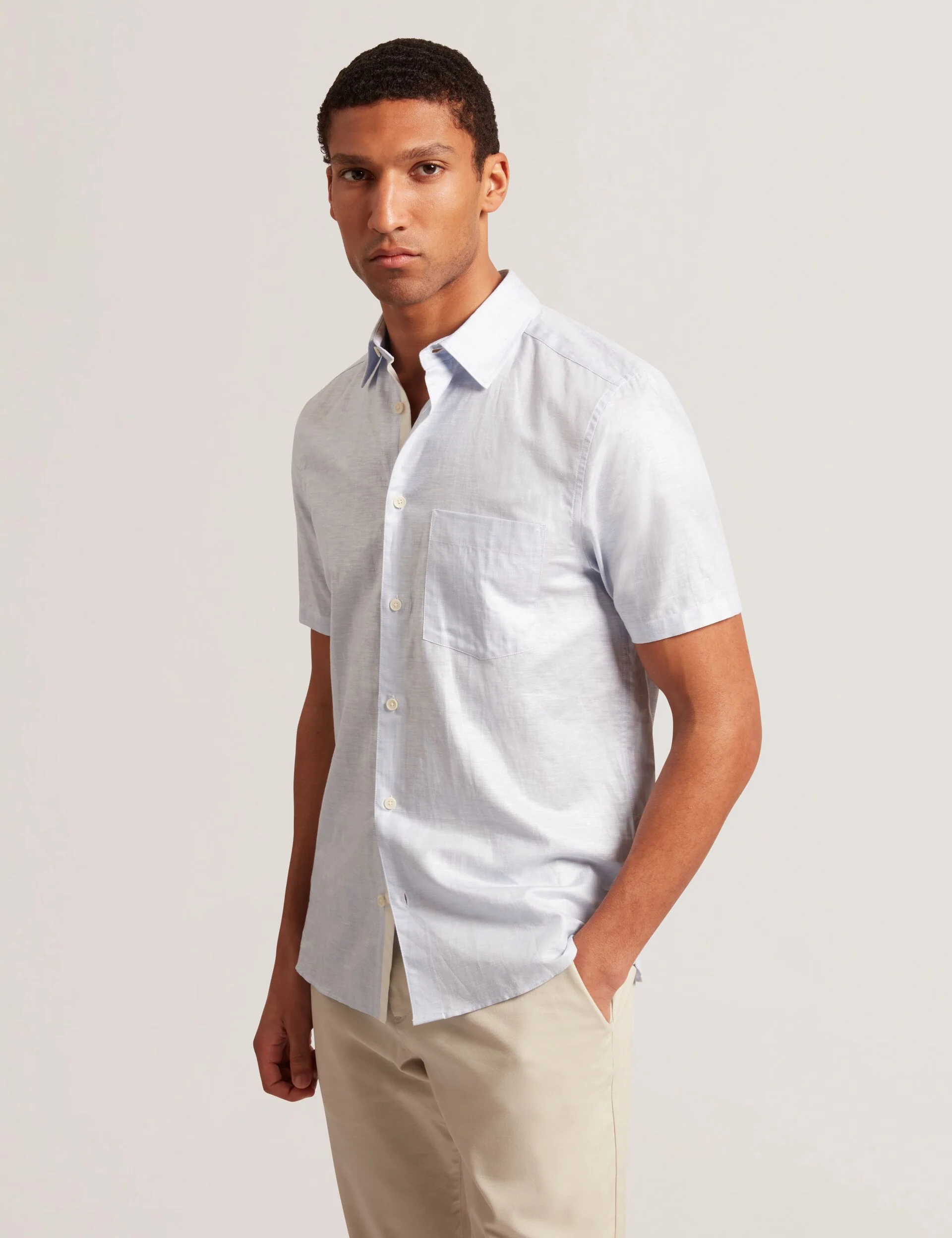 PALOMAS | PALE BLUE