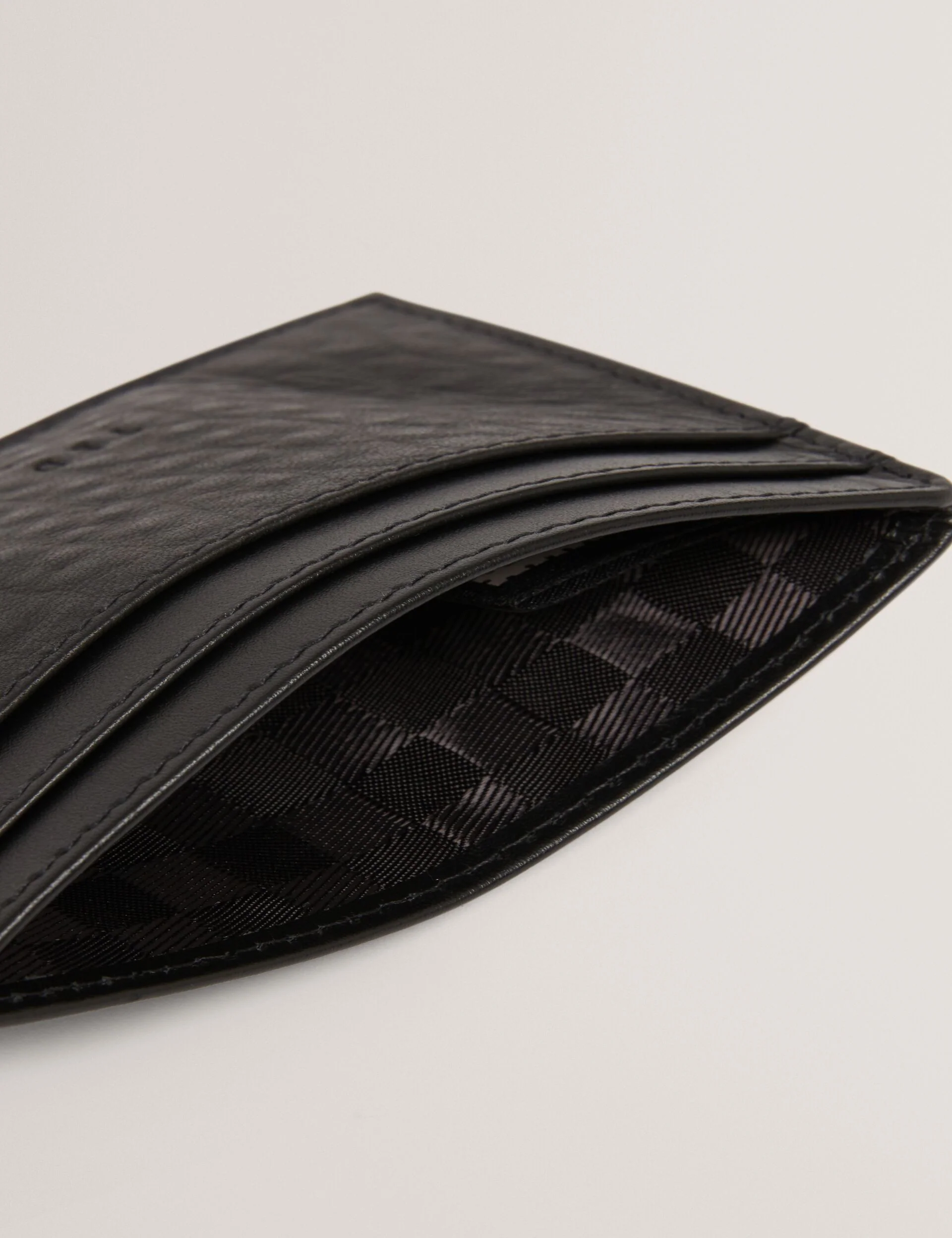 PETERSS | BLACK - Image 4