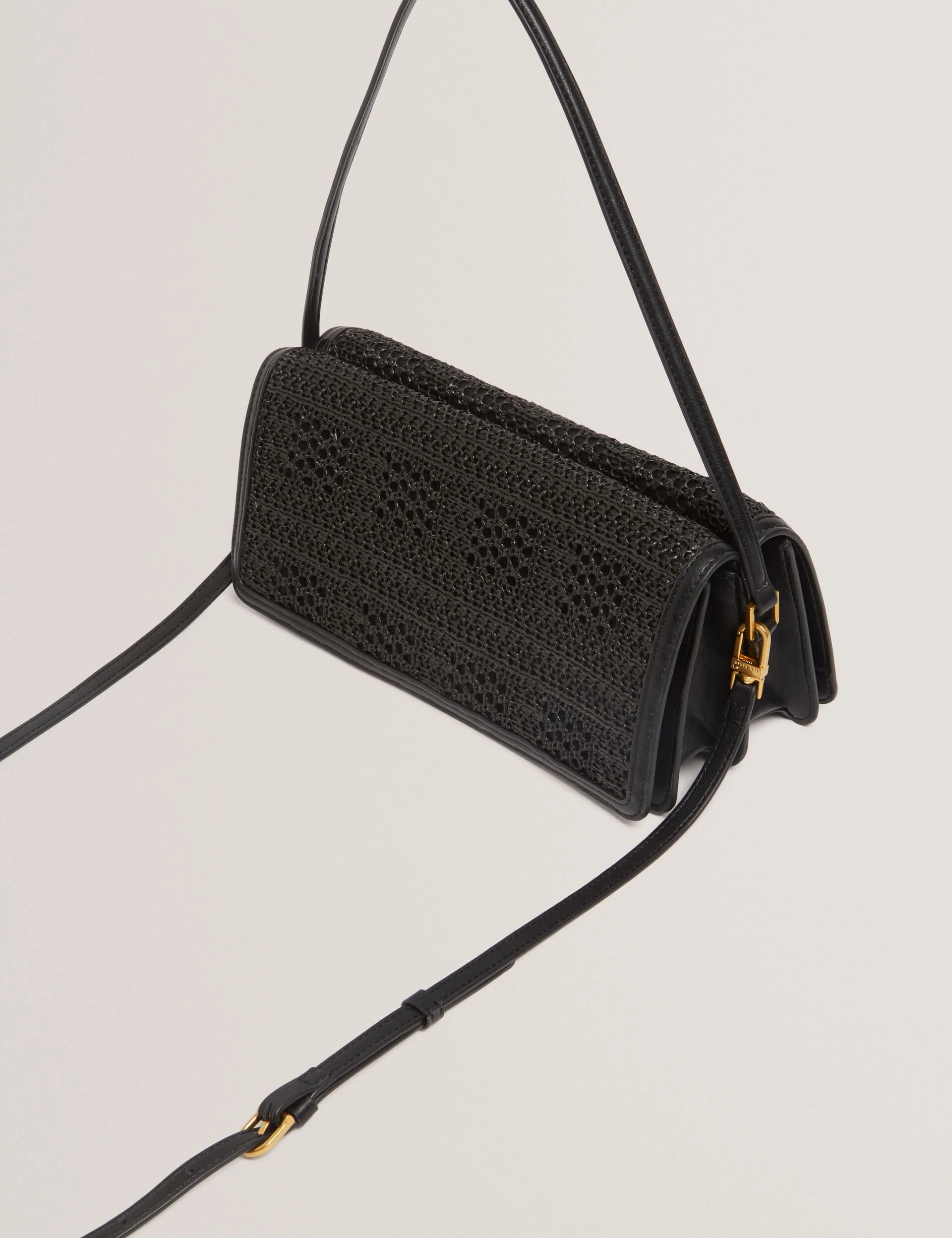 PETTRIA | BLACK - Image 4