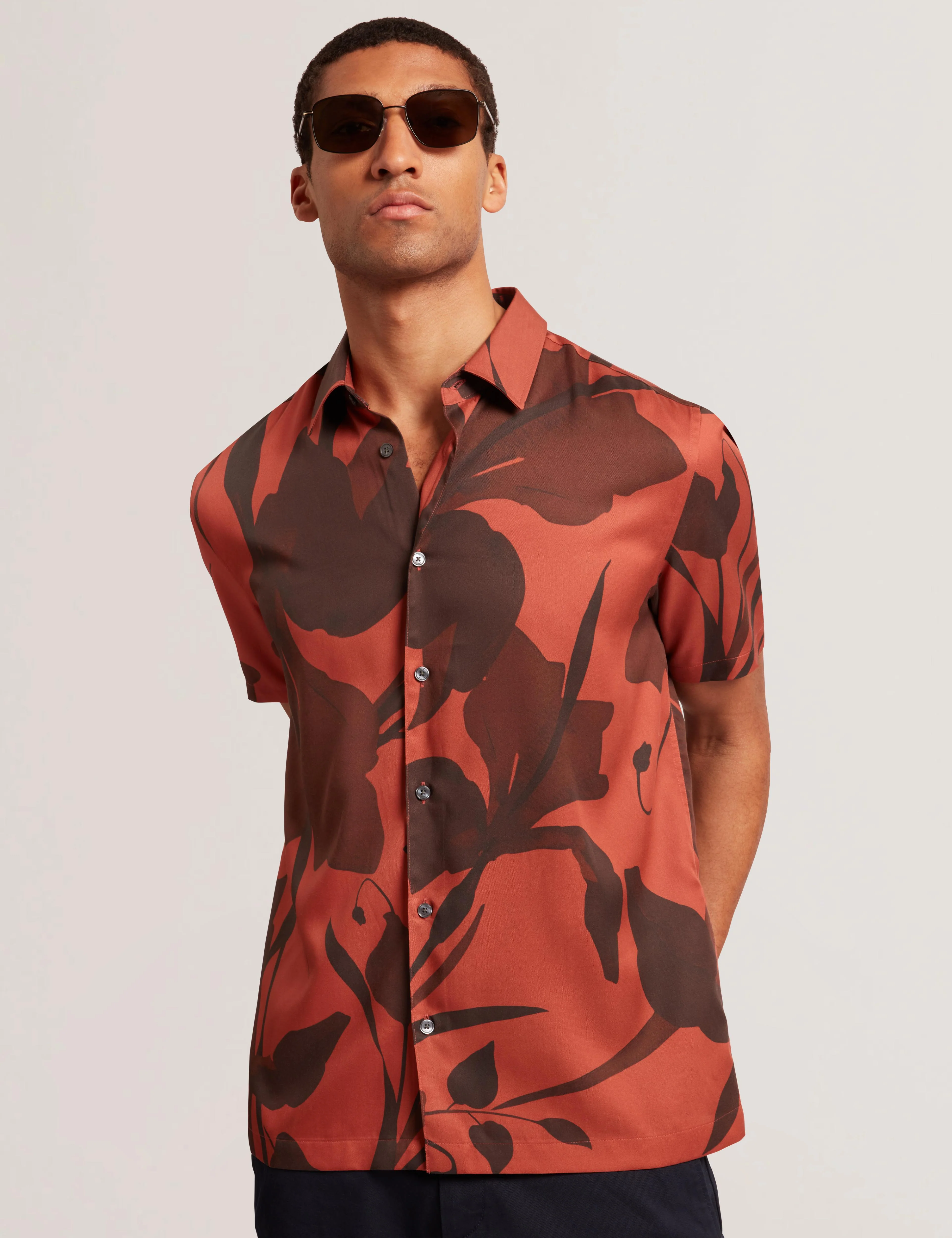 PINEDA | RED - Image 6