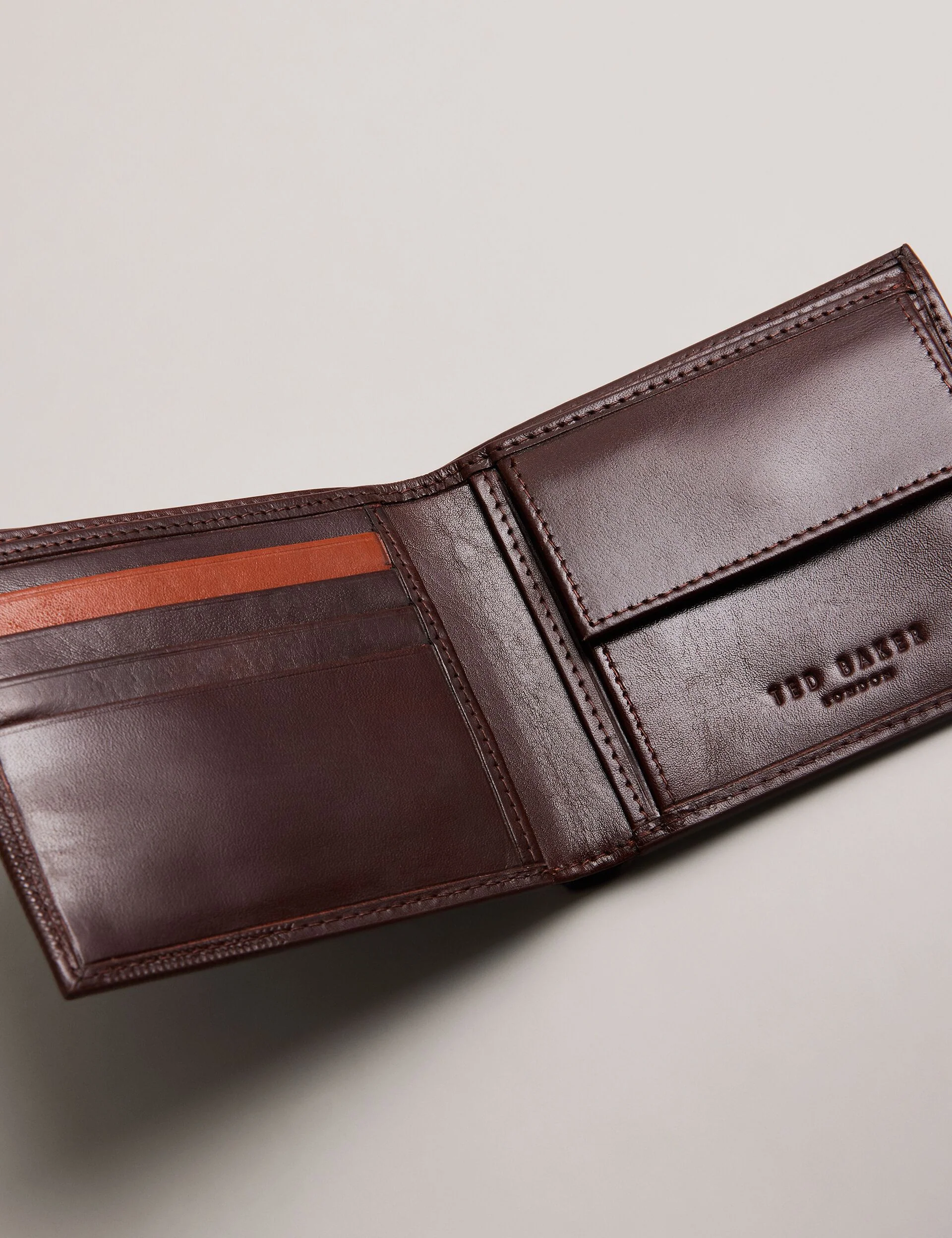 PRUGS | BROWN - Image 2