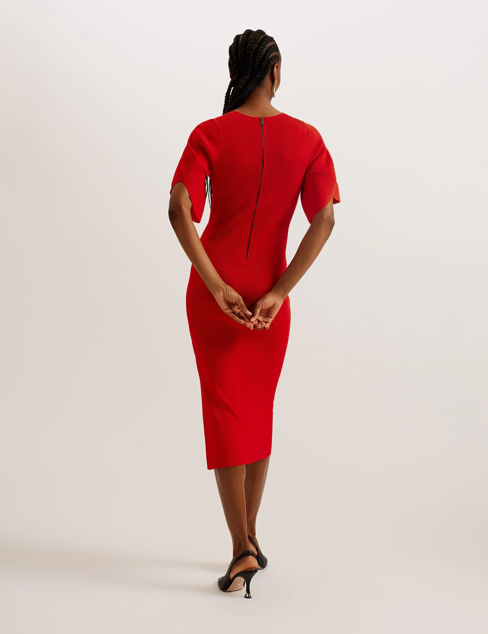 RAELEA | RED - Image 2