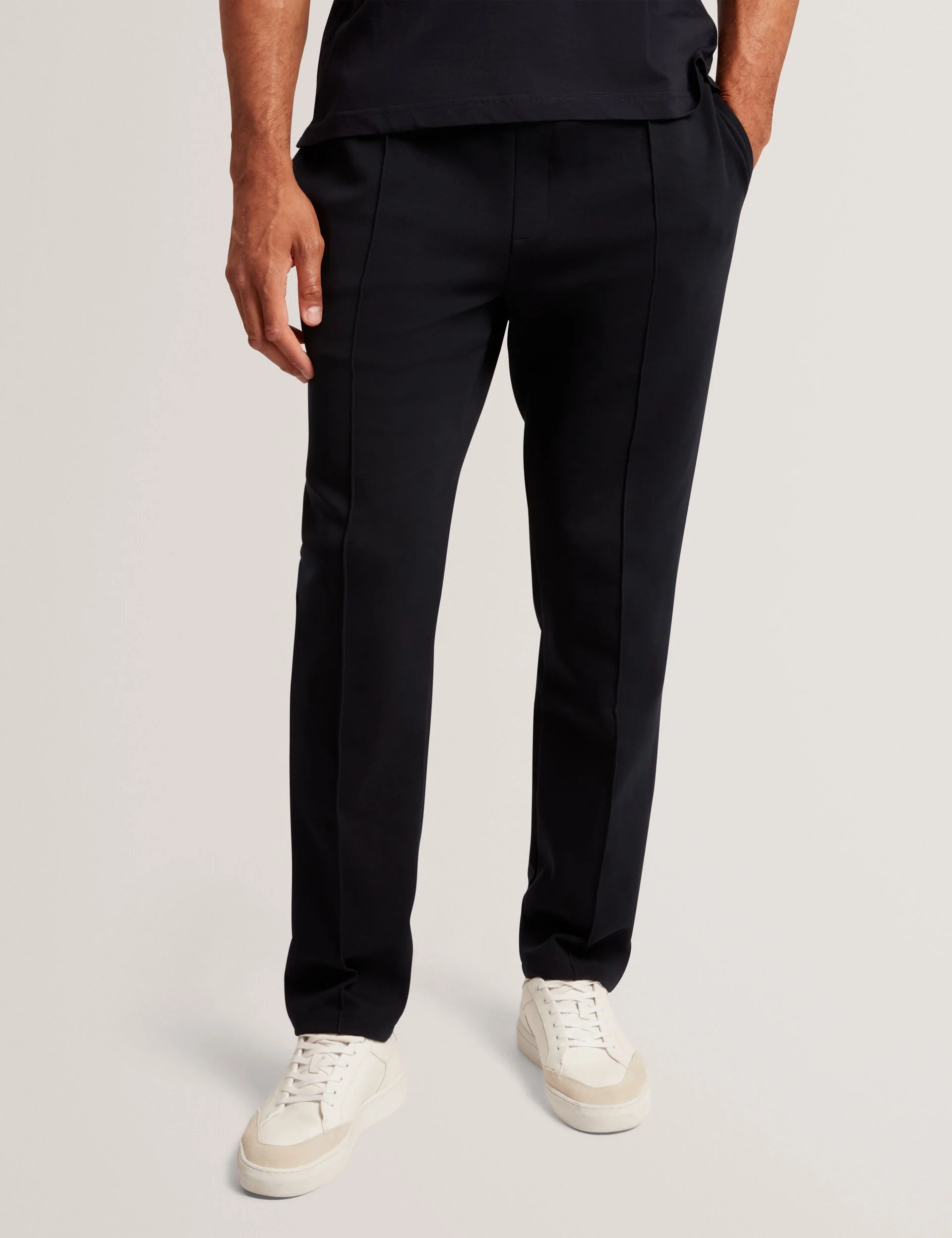 RELLAS | NAVY