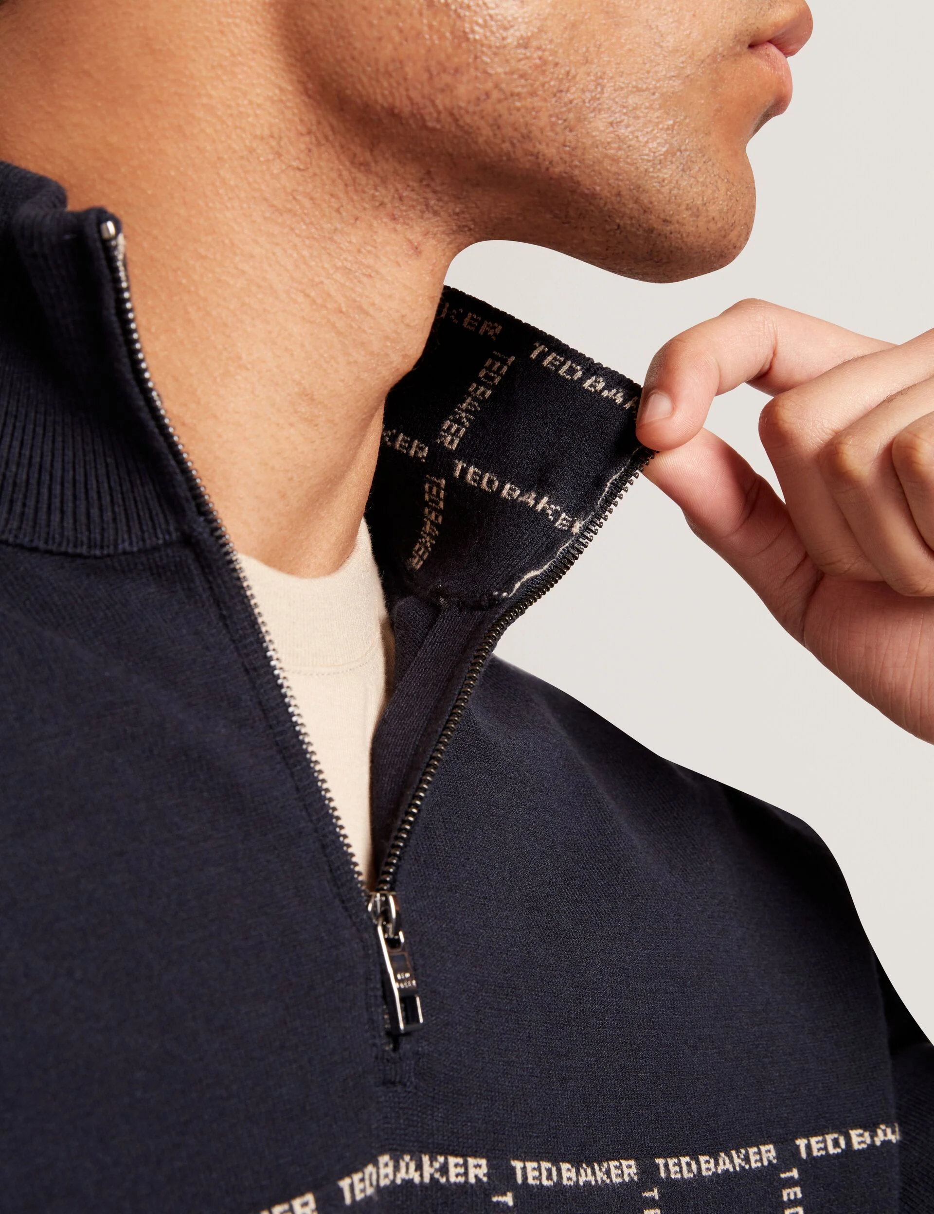 ROBINSN | NAVY - Image 3