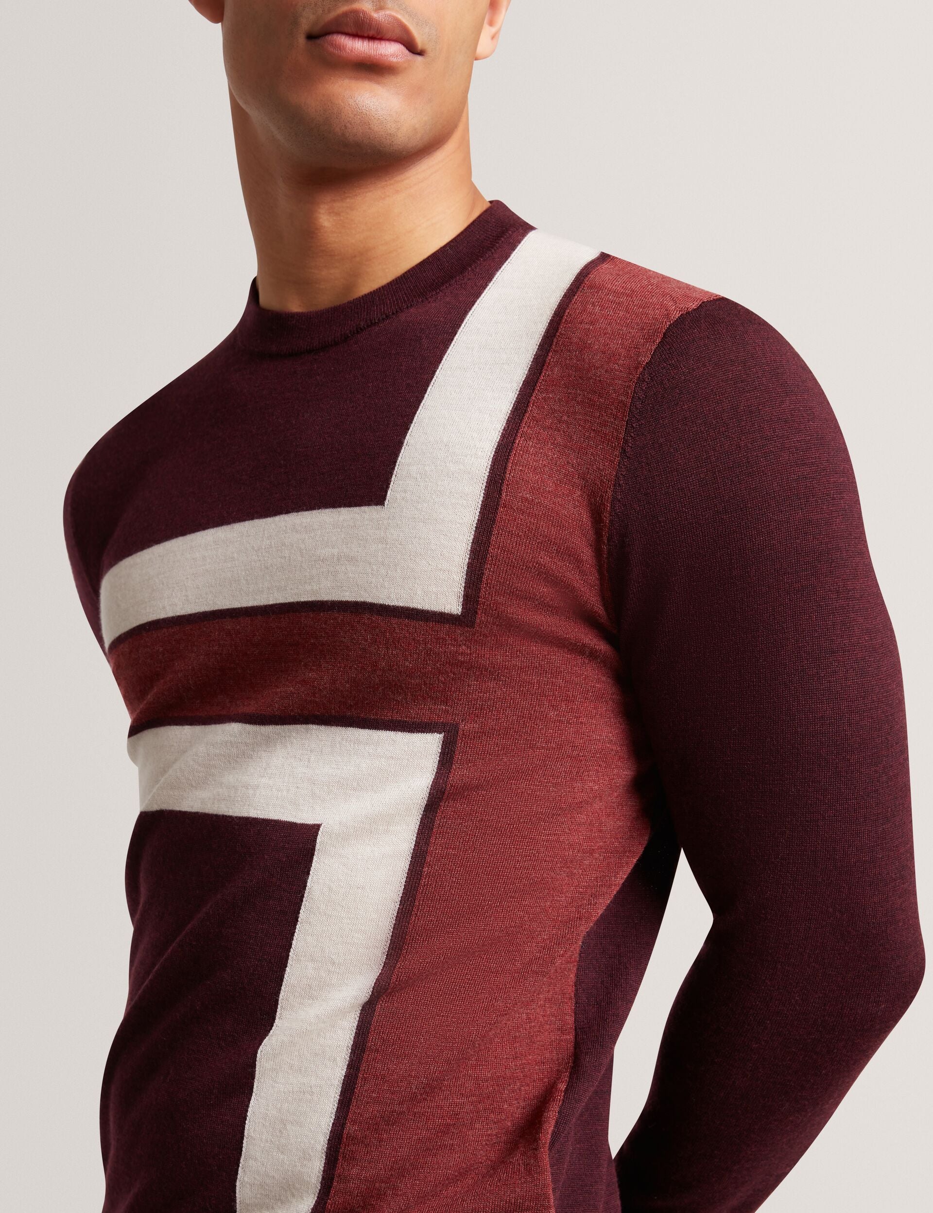 ROIKA | MAROON - Image 4