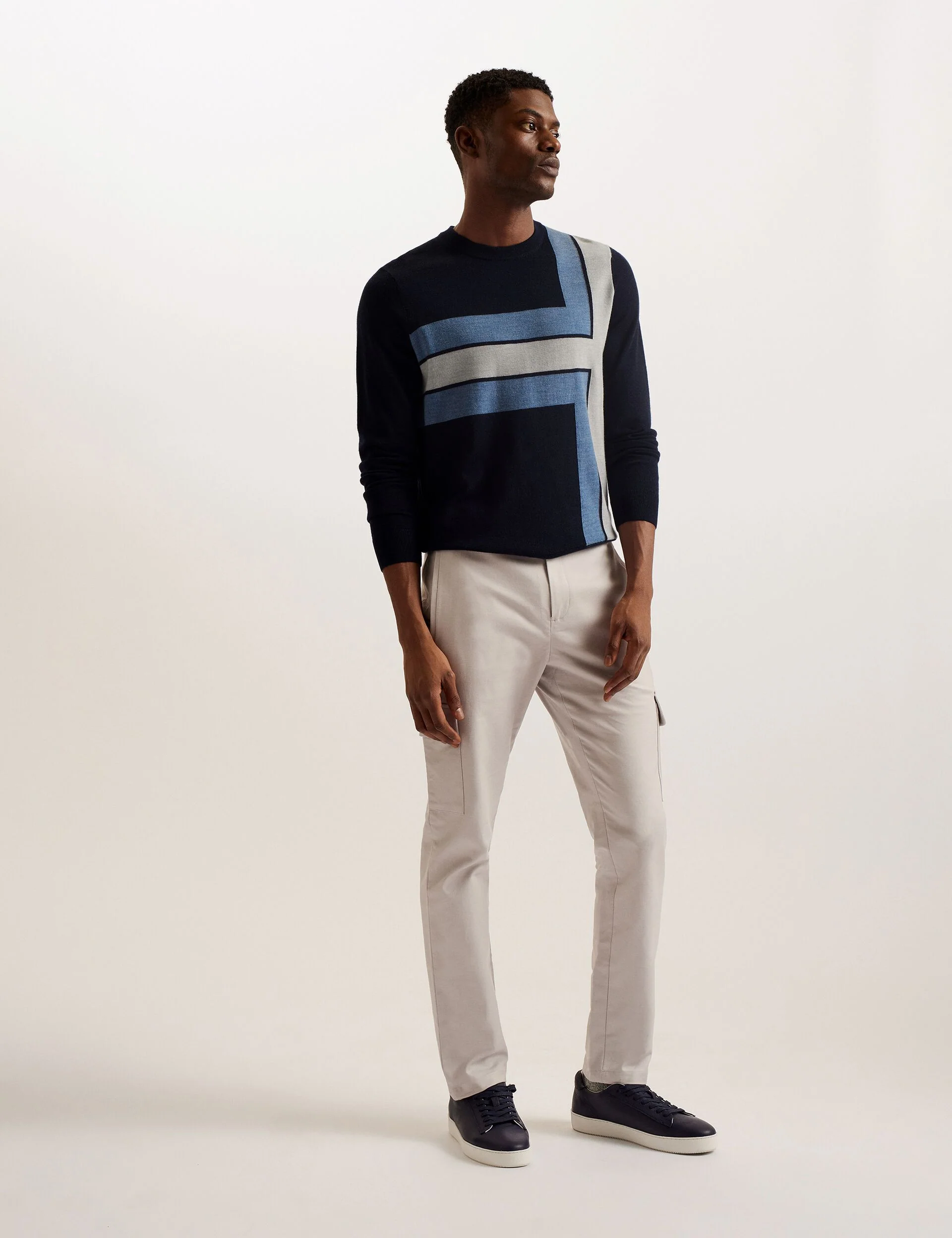 ROIKA | NAVY - Image 2