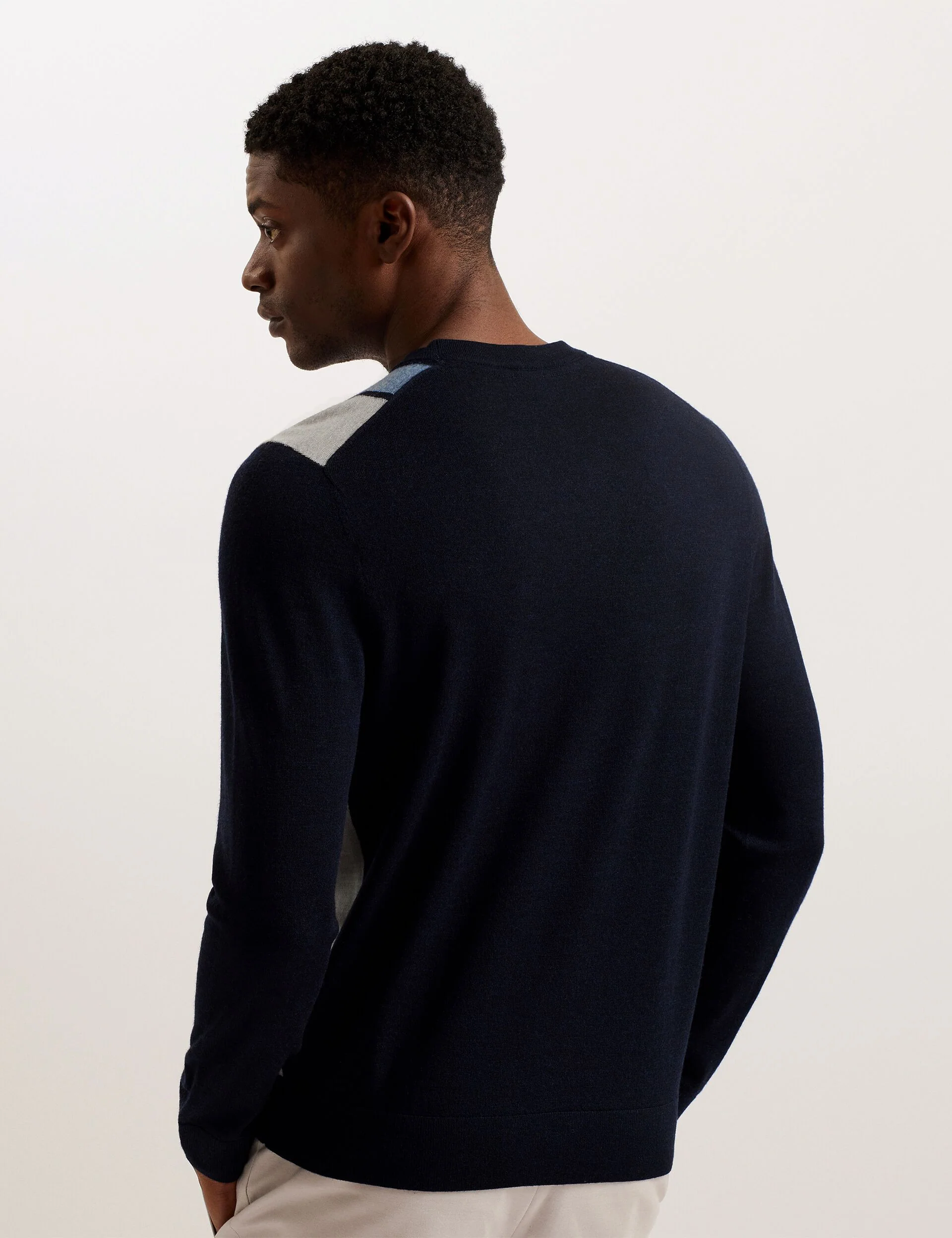 ROIKA | NAVY - Image 5