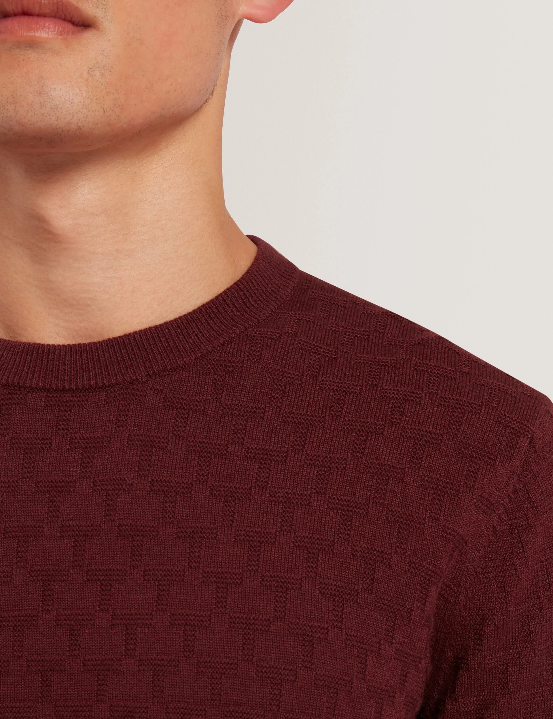 SAINSY | MAROON - Image 4