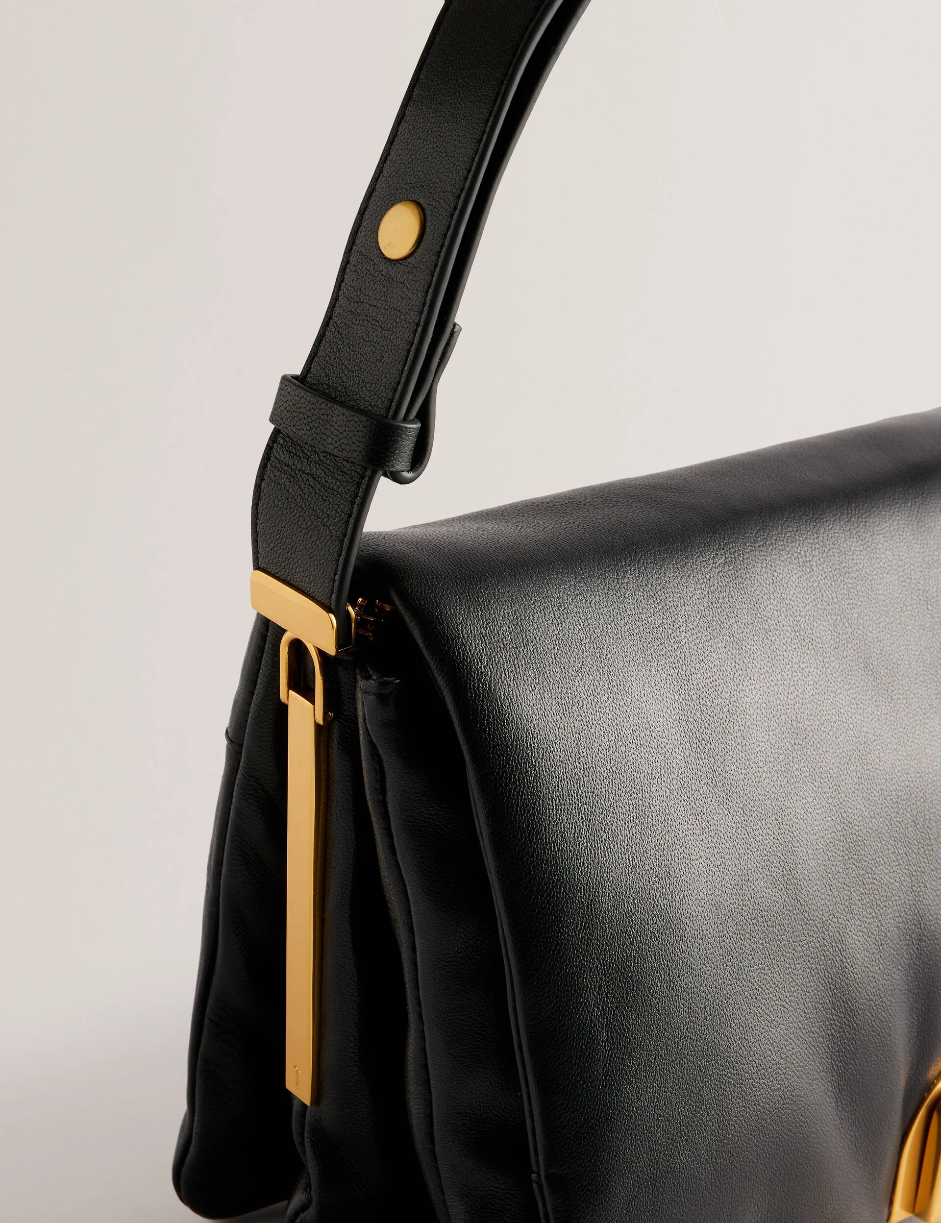 SAMILLI | BLACK - Image 2