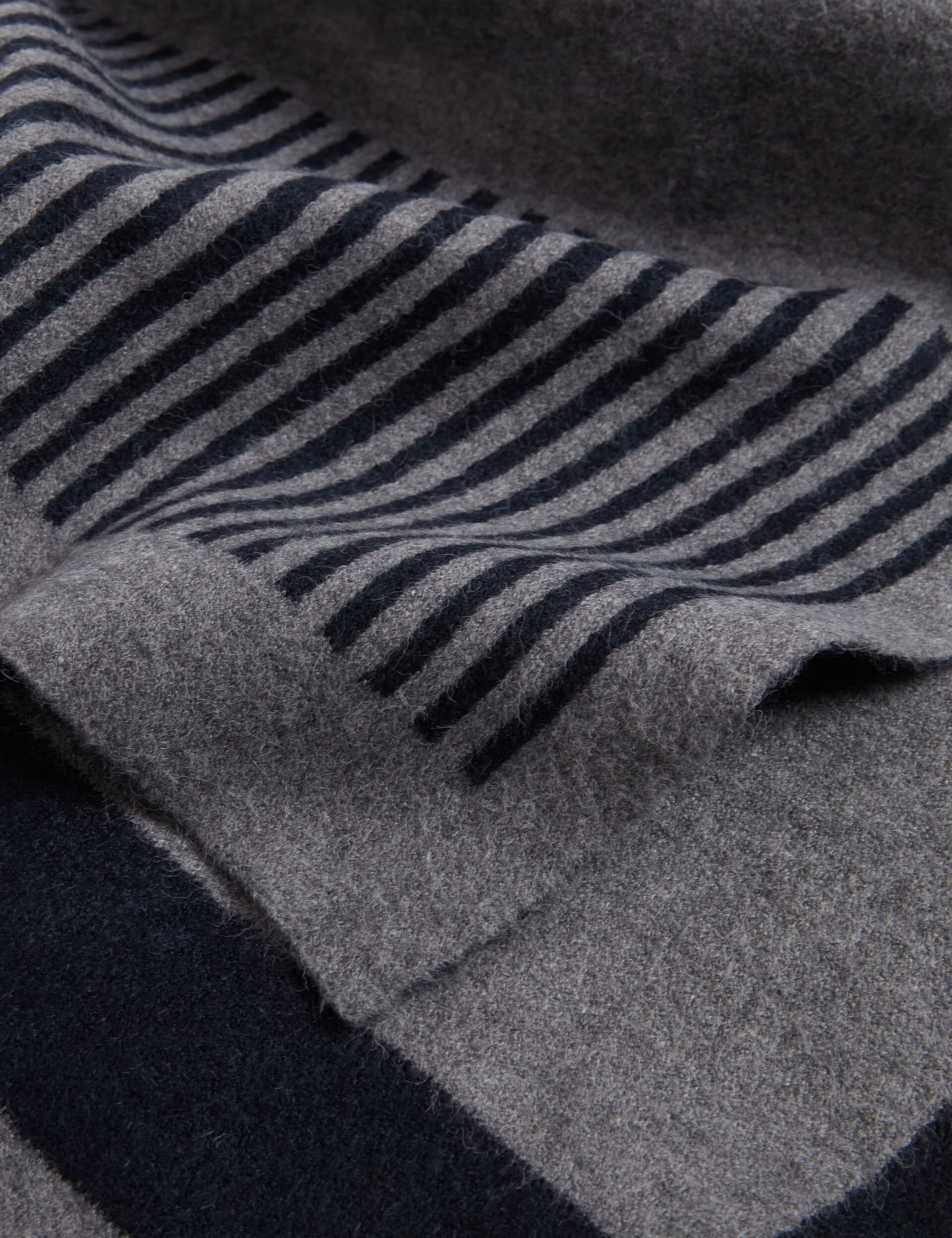 SAMMMIS | GREY - Image 4