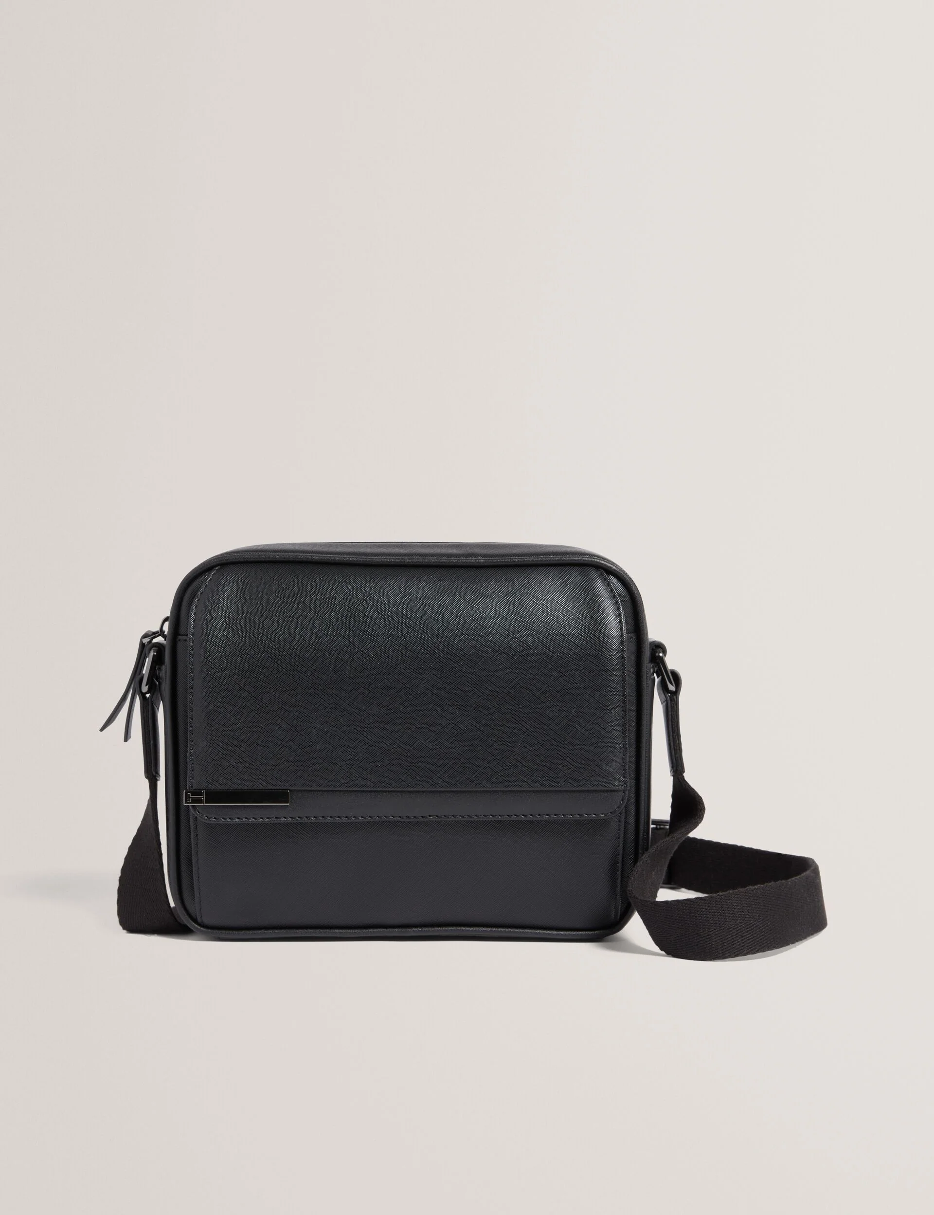 SAMPSON | BLACK
