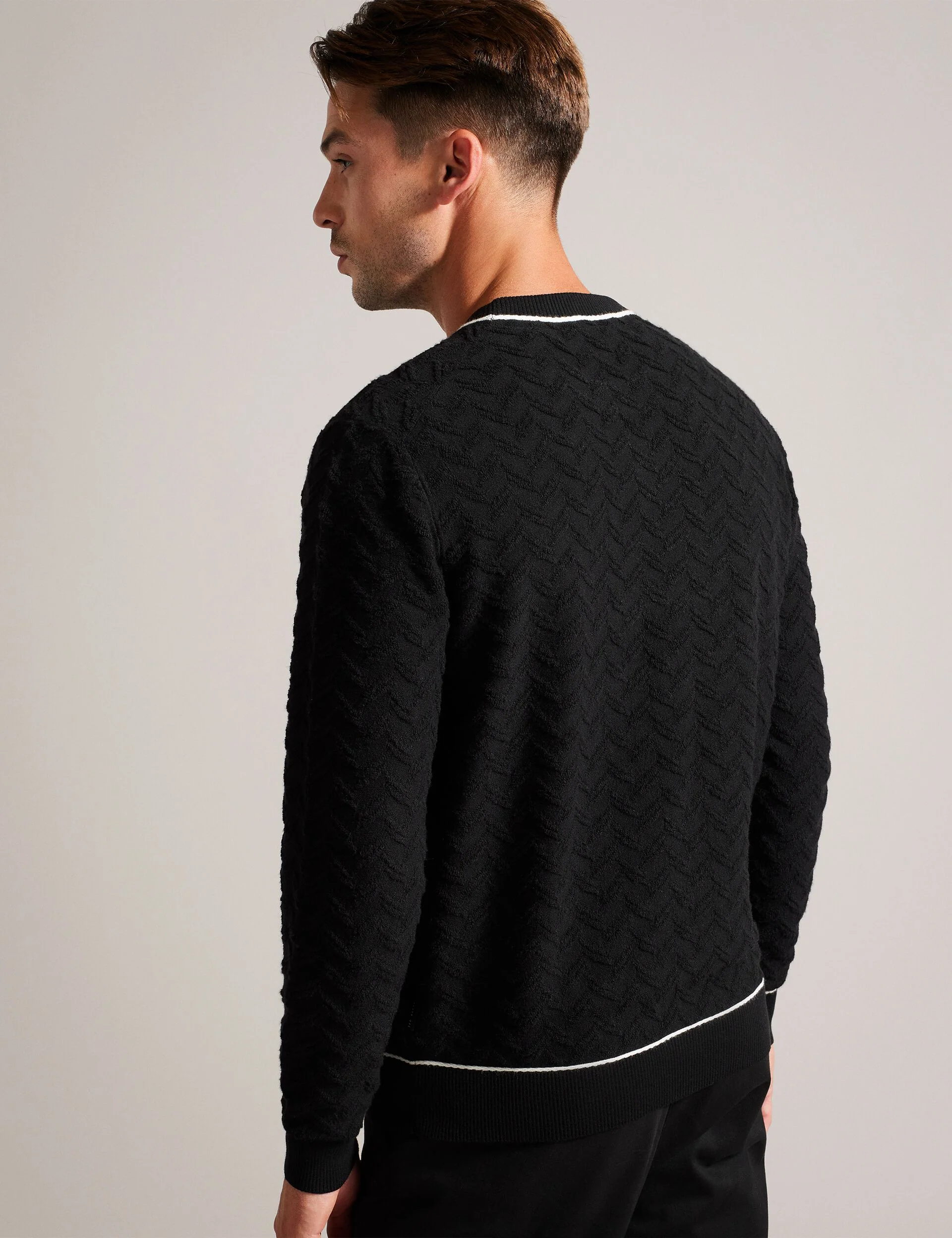 SEPAL | BLACK - Image 4