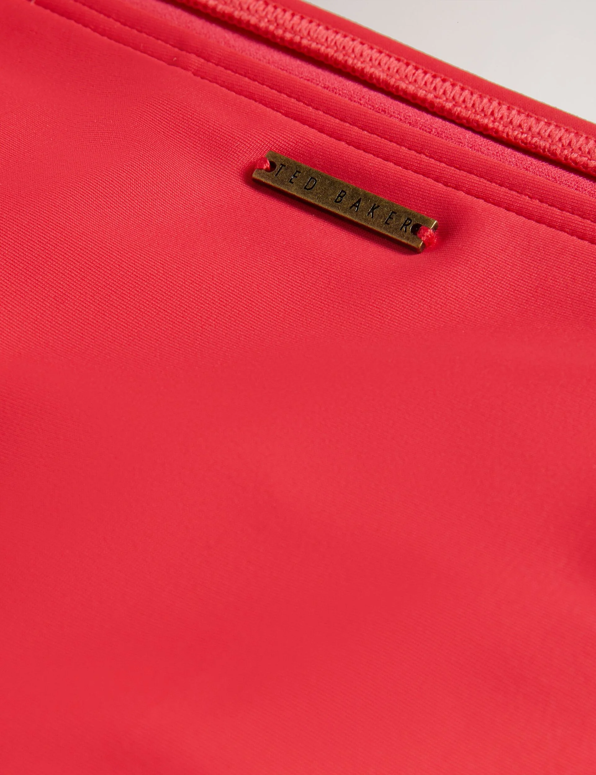 SHANEES | CORAL - Image 3