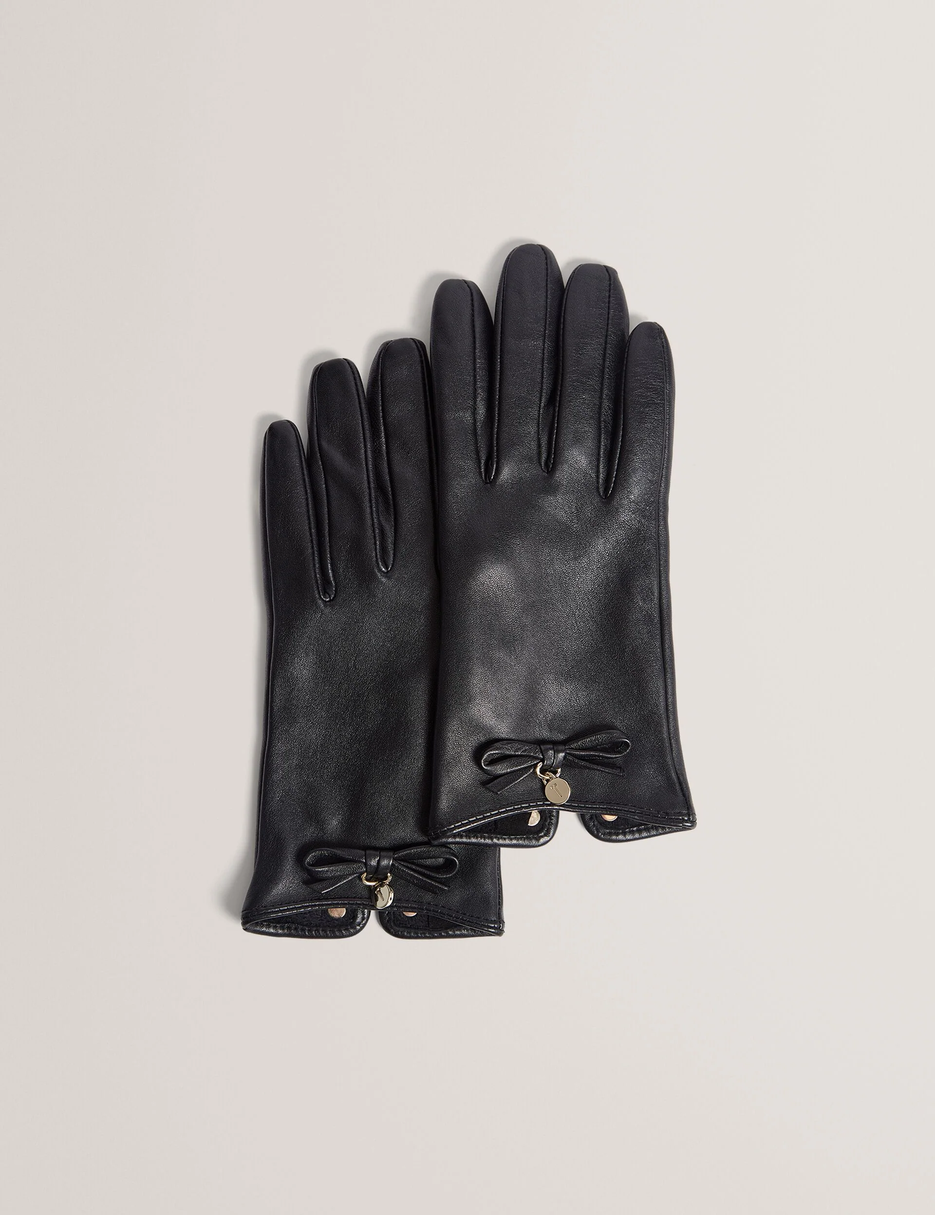 SHERYYS | BLACK
