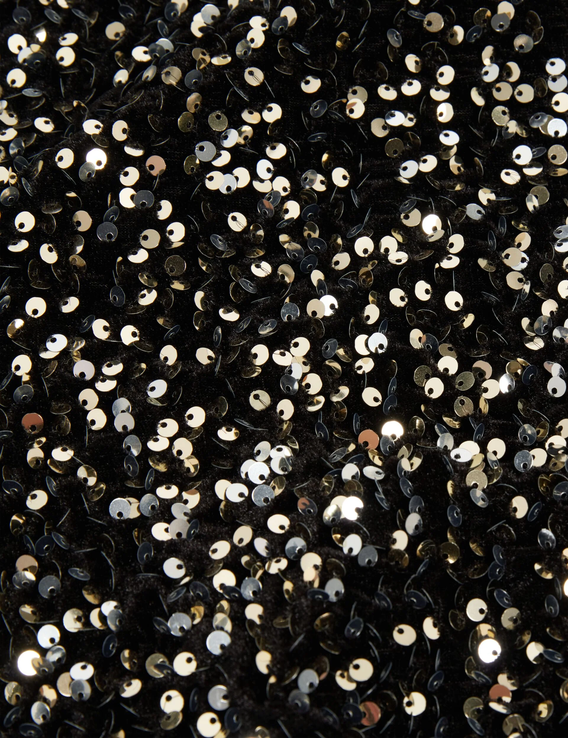 SHII | BLACK - Image 3